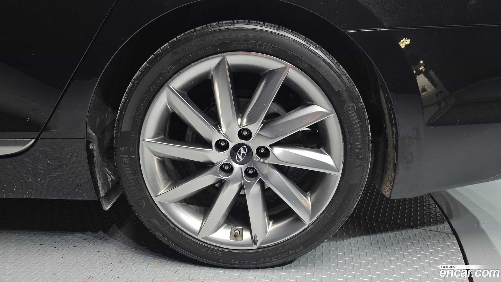 Aslan Hyundai 2017.1-OUTER-005