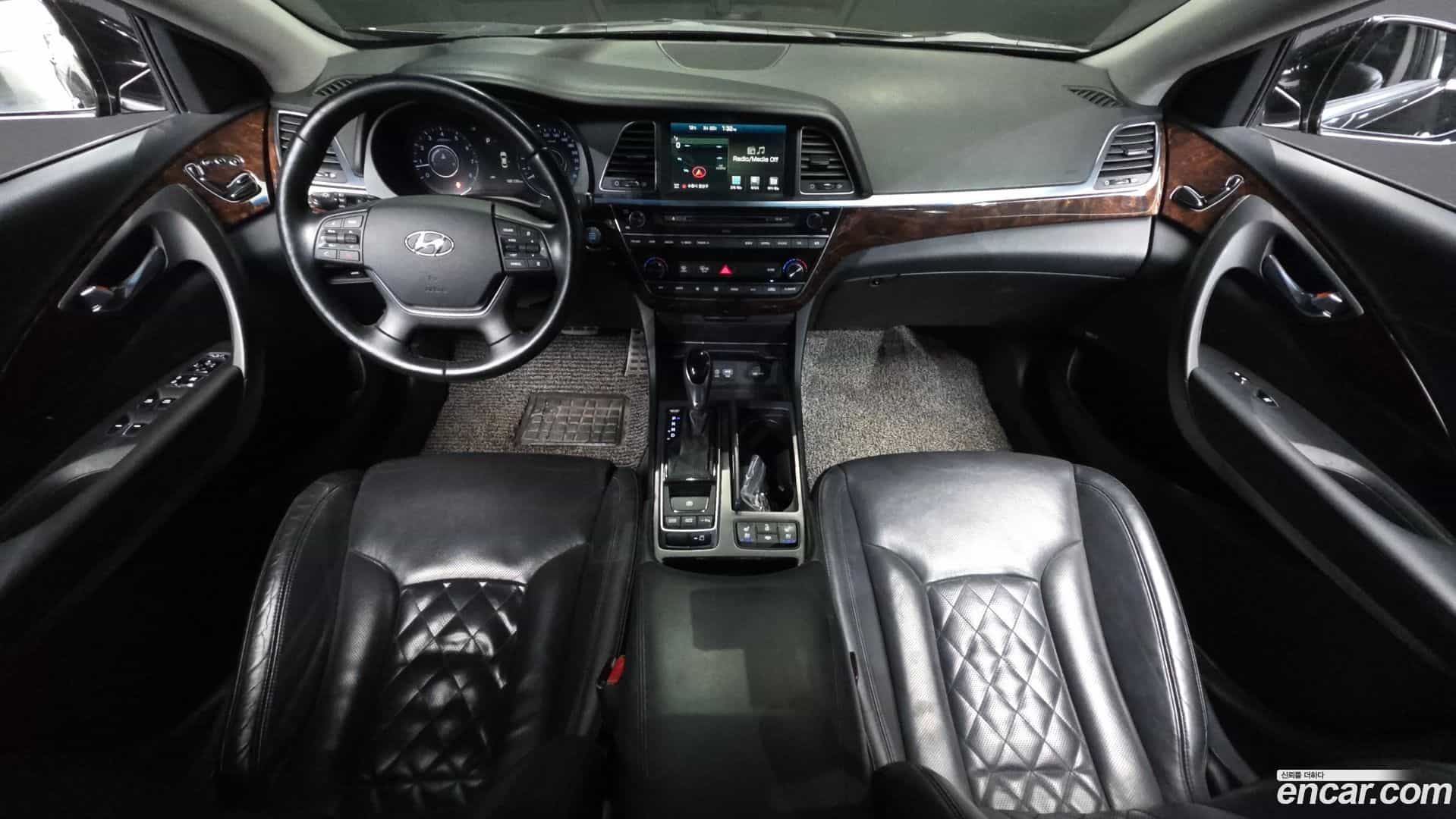 Aslan Hyundai 2017.1-INNER-007