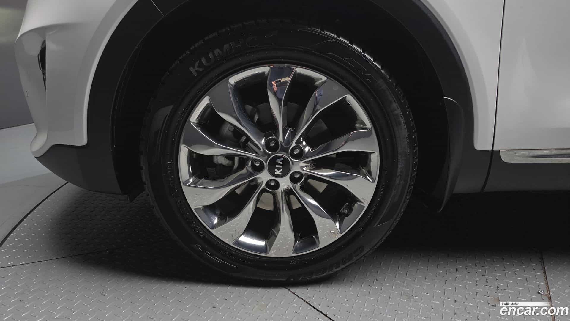 Sorento Kia 2019.11-OUTER-005