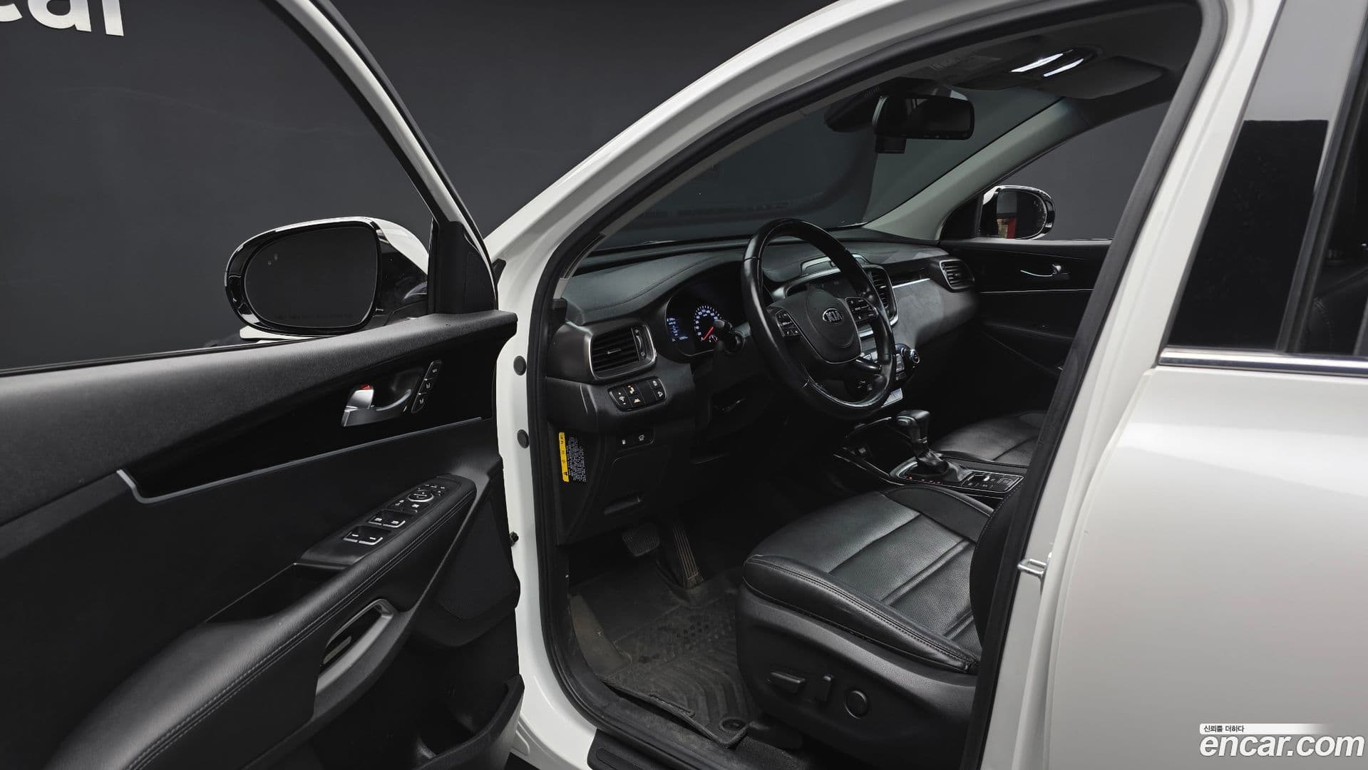 Main__Slider__Photo:Sorento Kia 2019.11-9