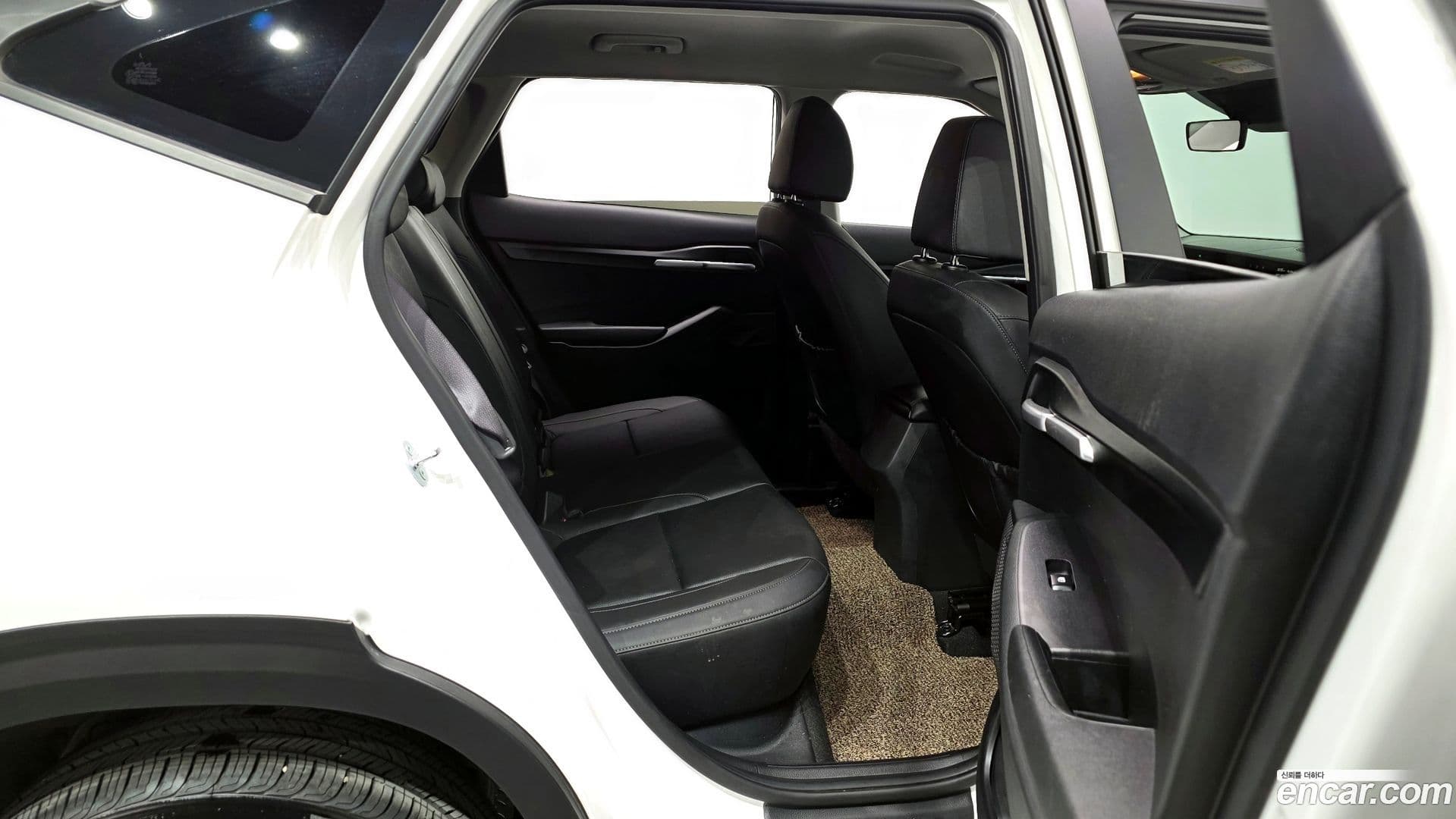 Main__Slider__Photo:Seltos Kia 2025.3-11