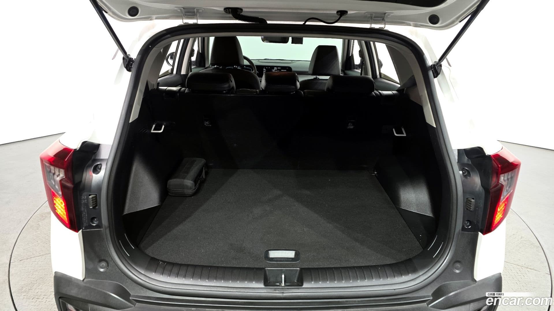 Main__Slider__Photo:Seltos Kia 2025.3-19