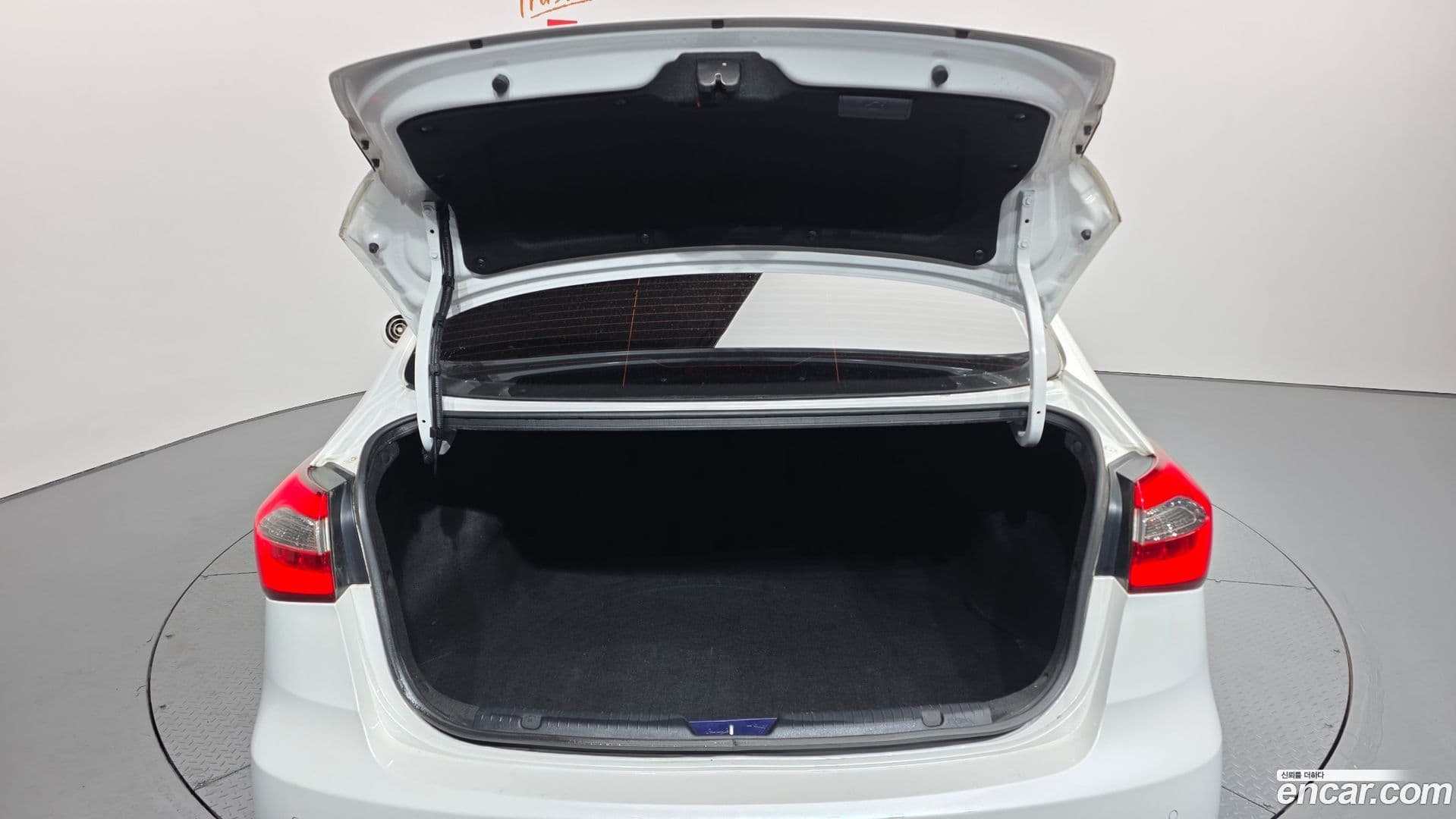 Main__Slider__Photo:K3 Kia 2012.9-19