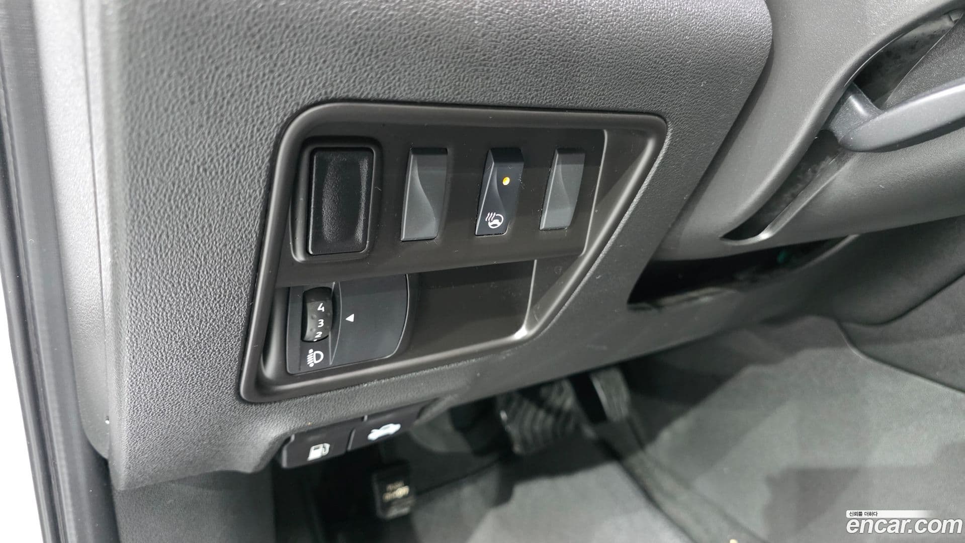 Main__Slider__Photo:QM6 Renault-KoreaSamsung 2020.7-17