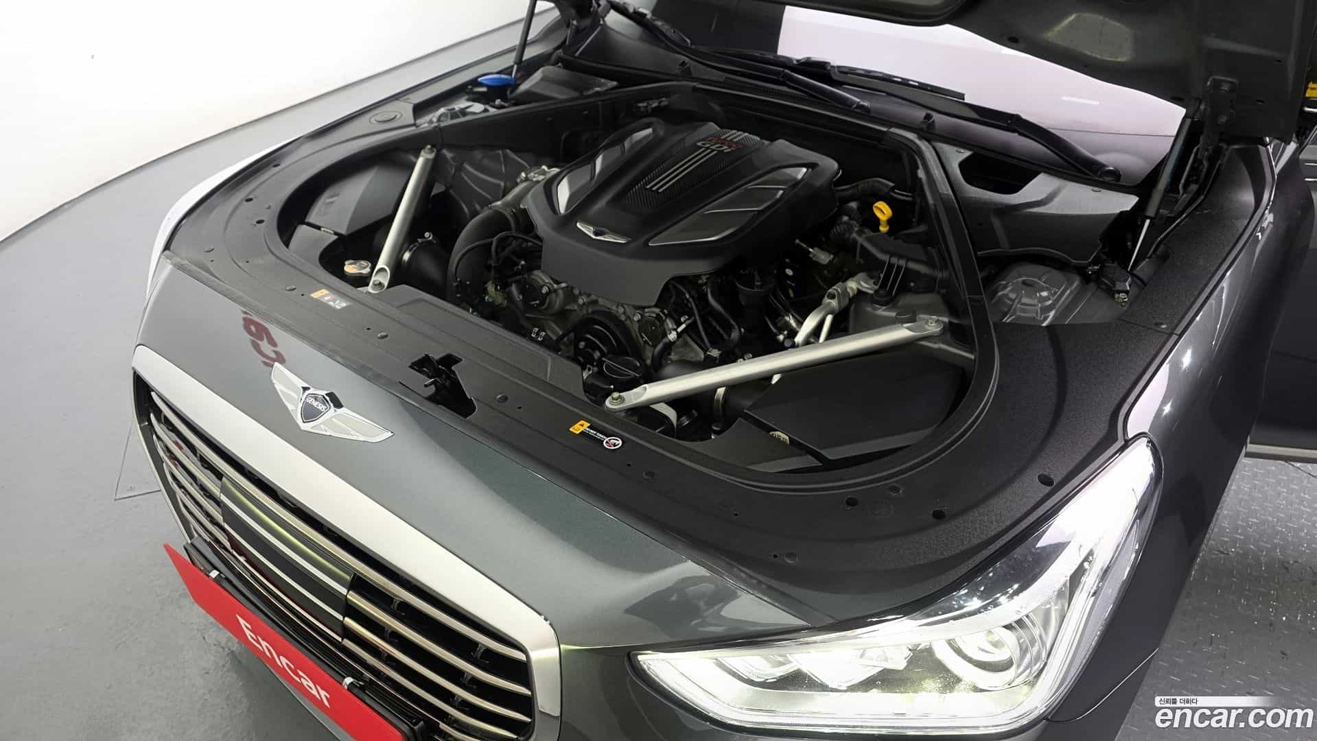 EQ900 Genesis 2017.4-OUTER-006