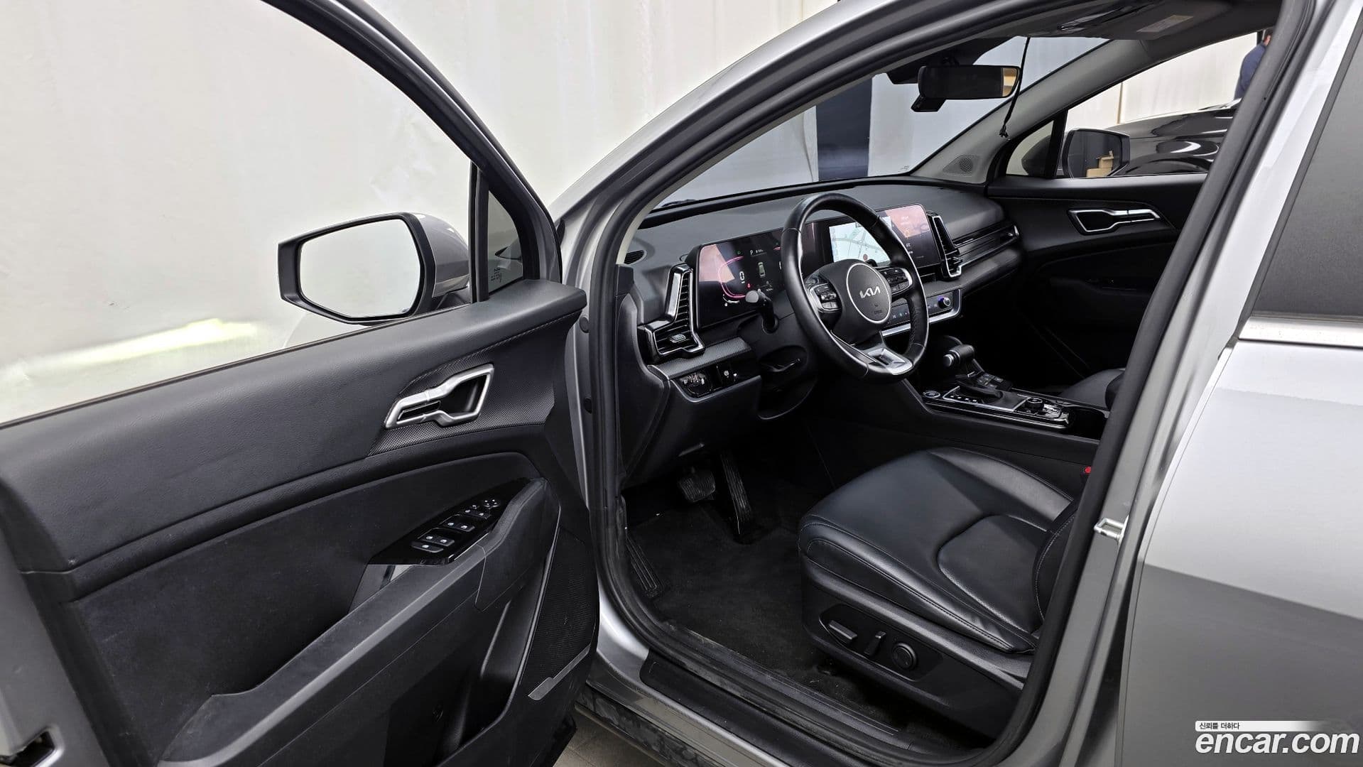 Main__Slider__Photo:Sportage Kia 2022.0-9