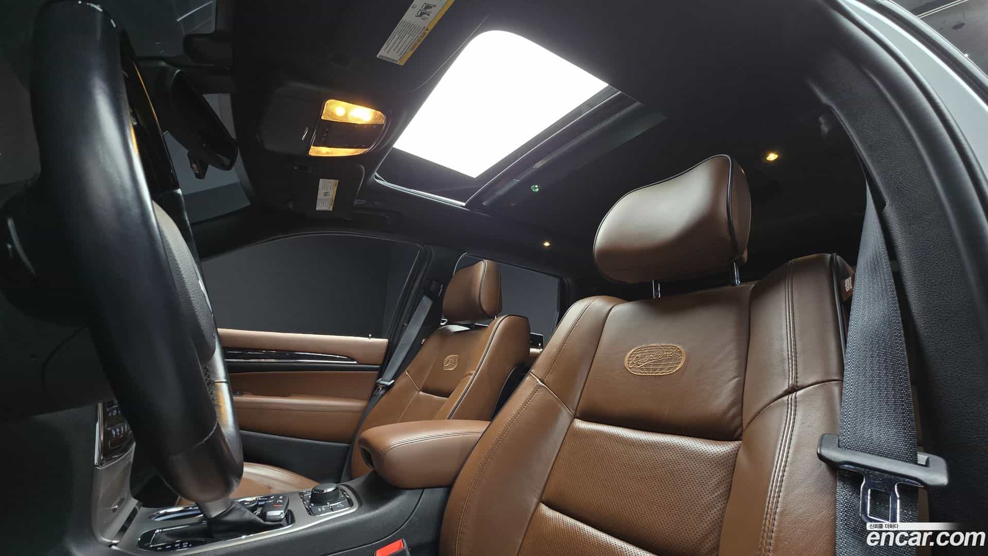 Cherokee Jeep 2021.3-OPTION-023