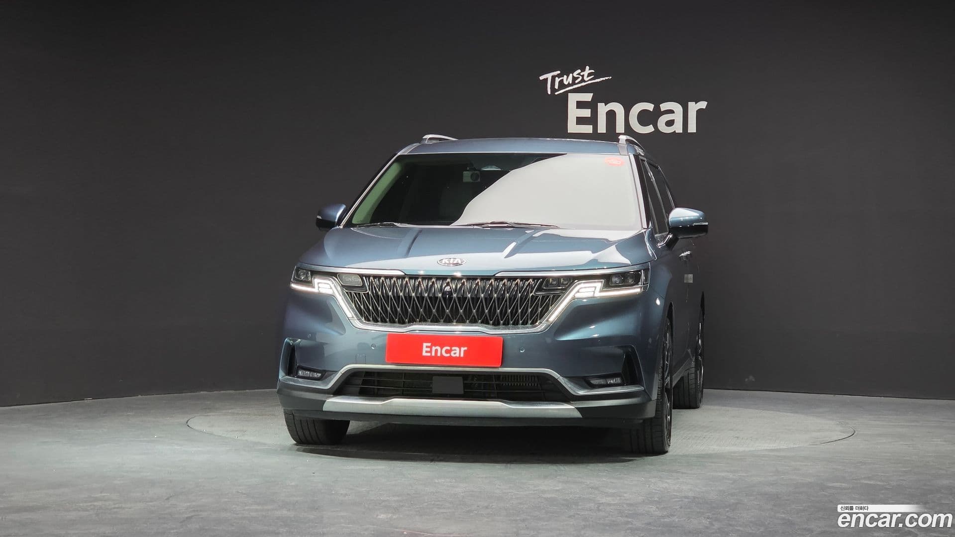 Main__Slider__Photo:Canival Kia 2020.9-2