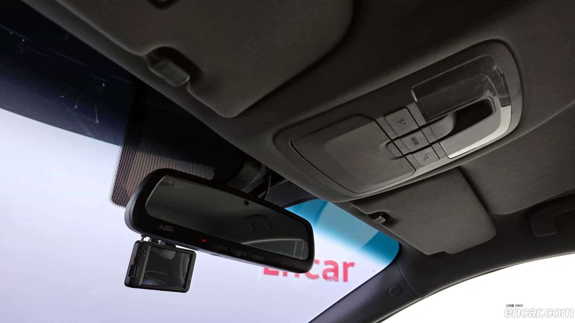 KORANDO KG_Mobility_Ssangyong 2015.11-OPTION-023