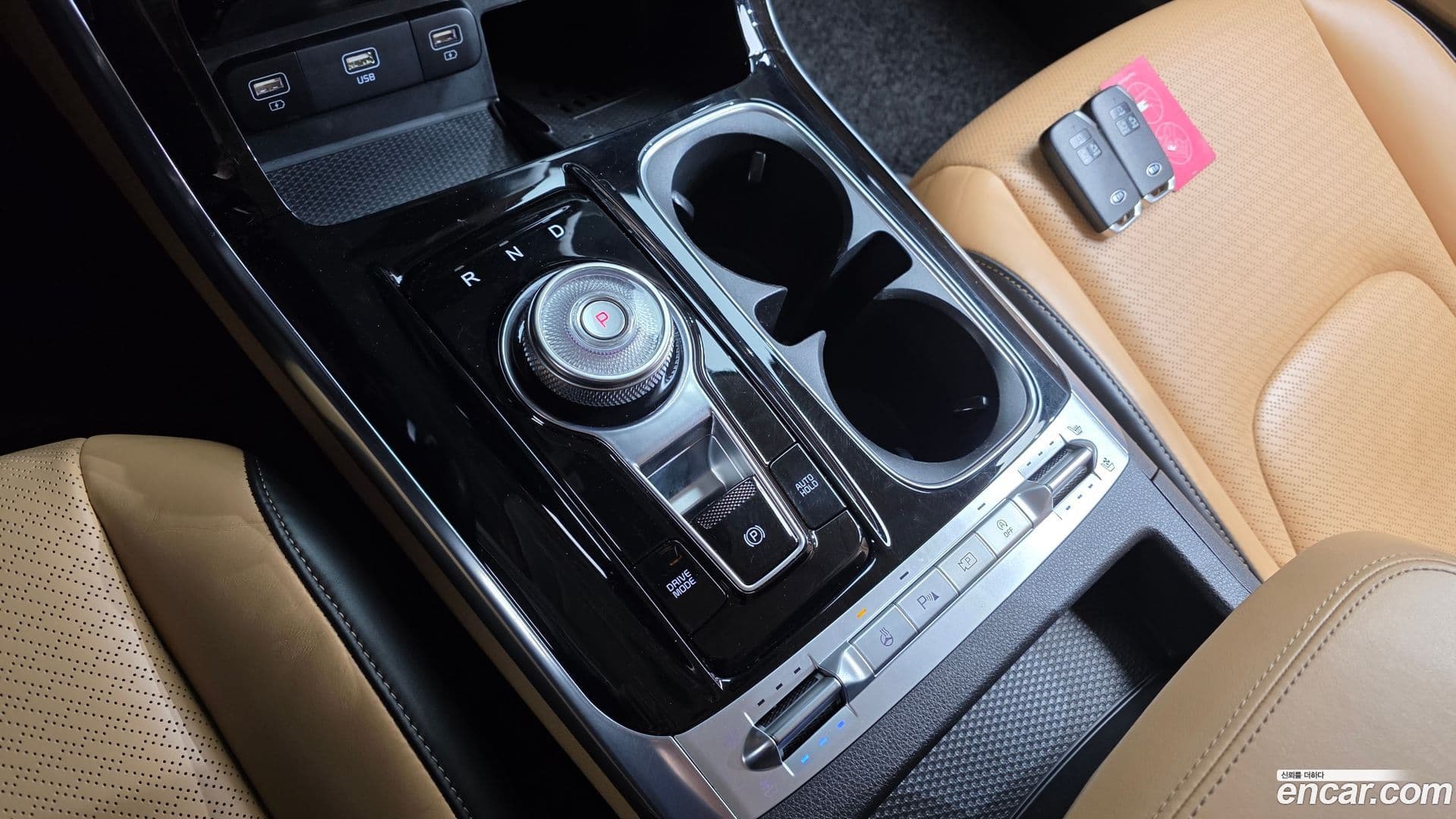 Main__Slider__Photo:Canival Kia 2020.8-8