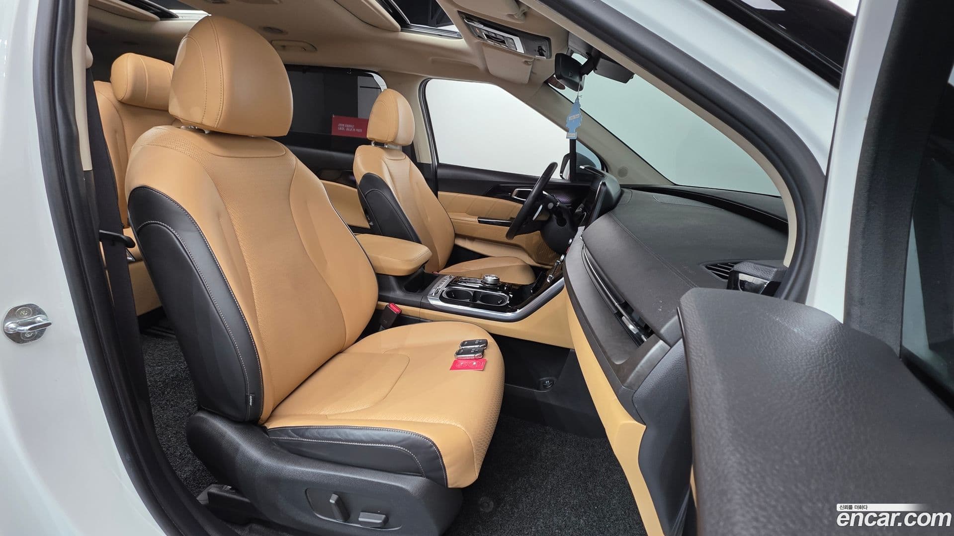 Main__Slider__Photo:Canival Kia 2020.8-9