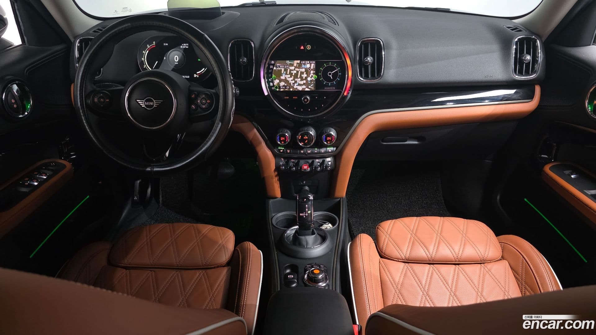 Main__Slider__Photo:Countryman Mini 2021.1-6