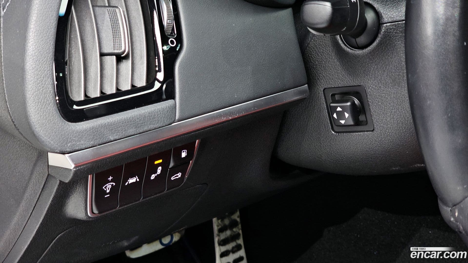 Main__Slider__Photo:Stinger Kia 2020.6-13