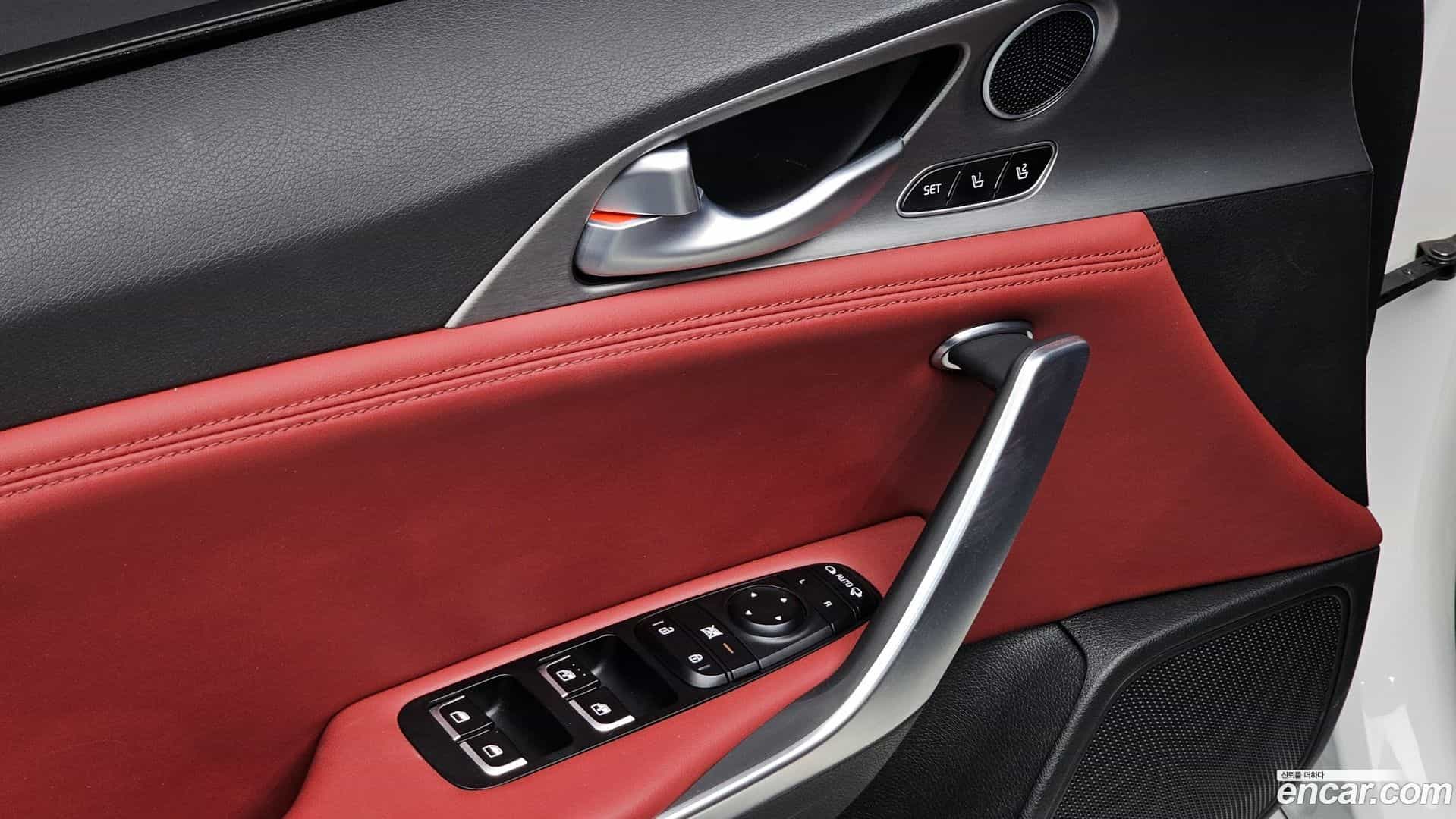 Stinger Kia 2020.6-OPTION-023