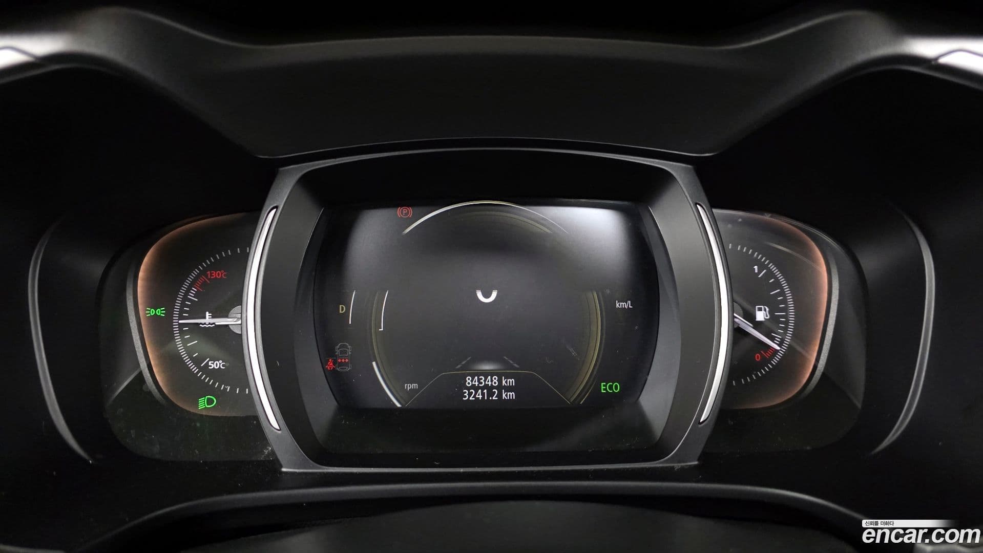 Main__Slider__Photo:QM6 Renault-KoreaSamsung 2022.10-7