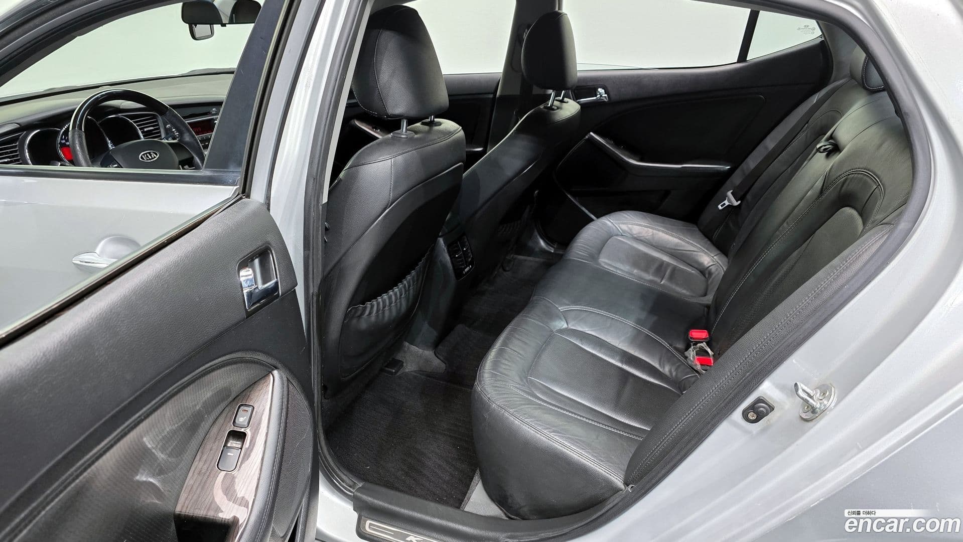 Main__Slider__Photo:K5 Kia 2010.8-12