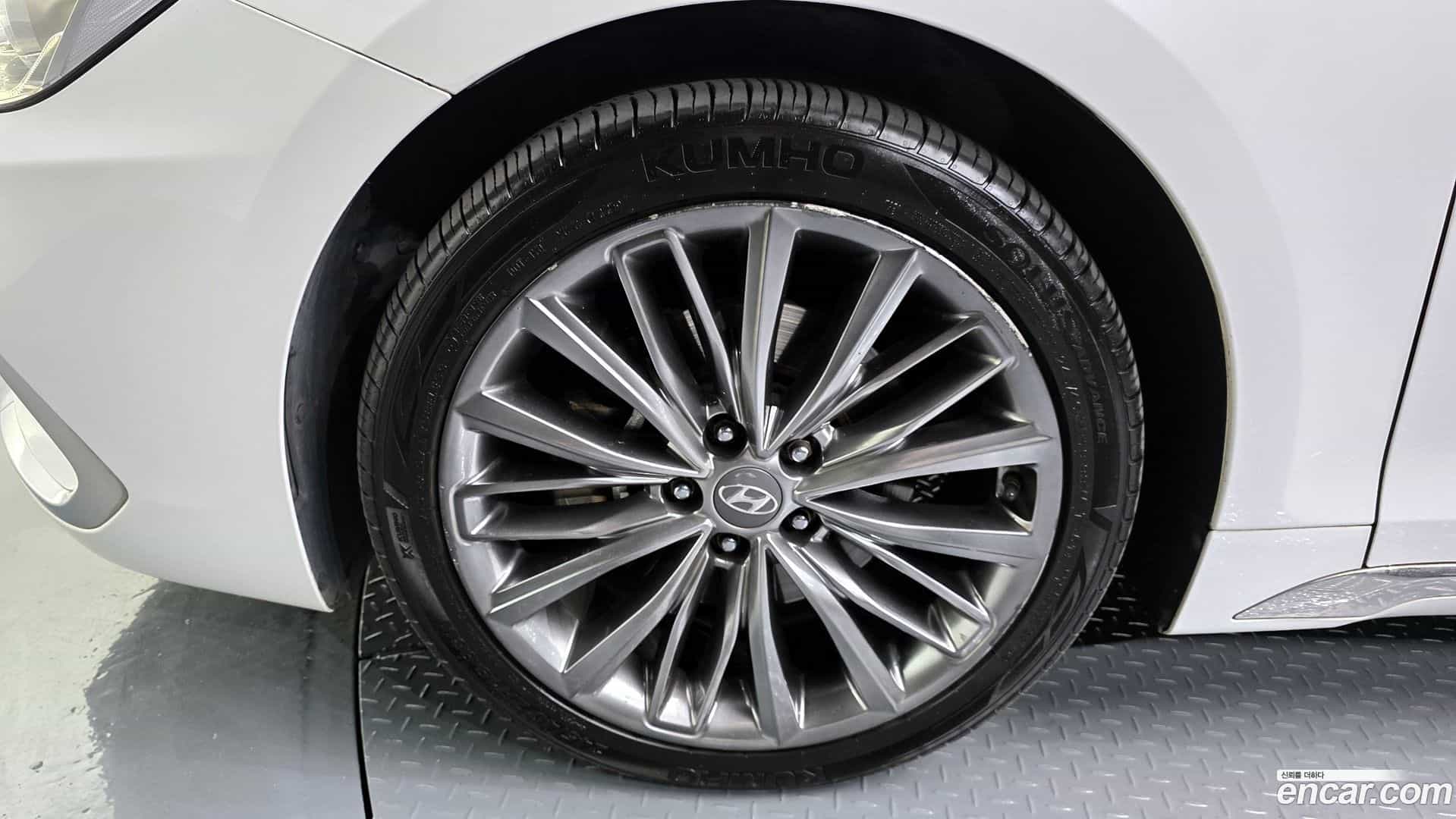 Grandeur Hyundai 2017.5-OUTER-005