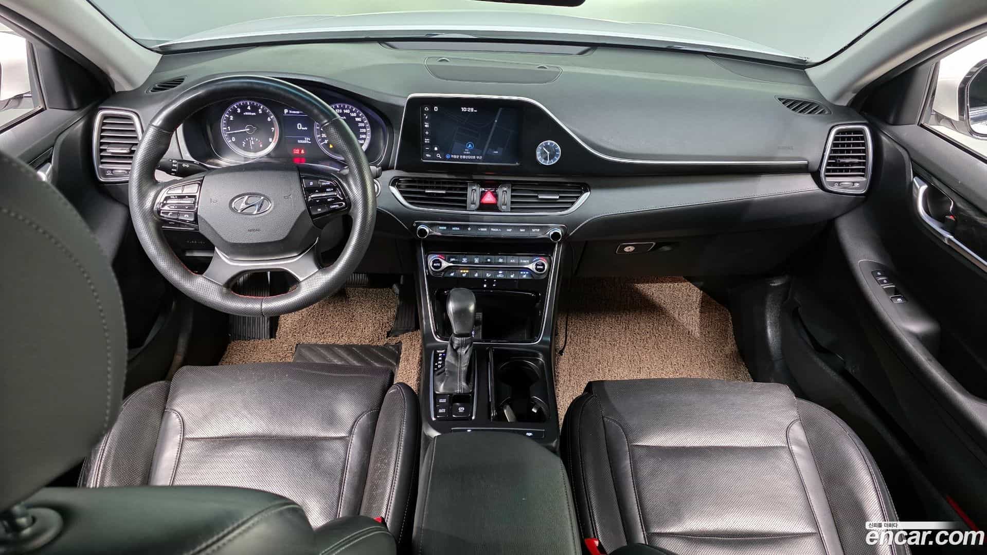 Grandeur Hyundai 2017.5-INNER-007