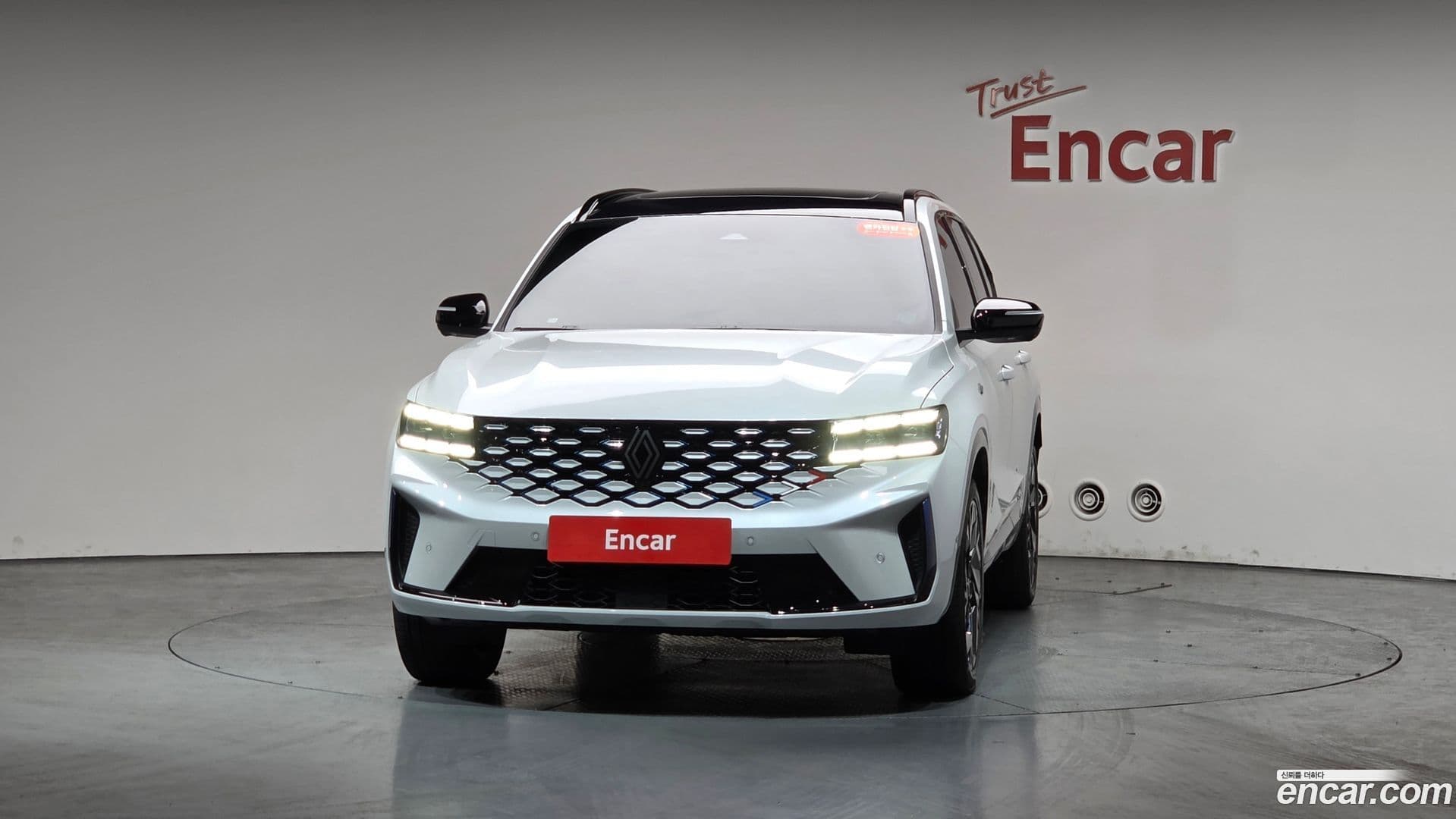 Main__Slider__Photo:Grand Koleos Renault-KoreaSamsung 2025.10-2