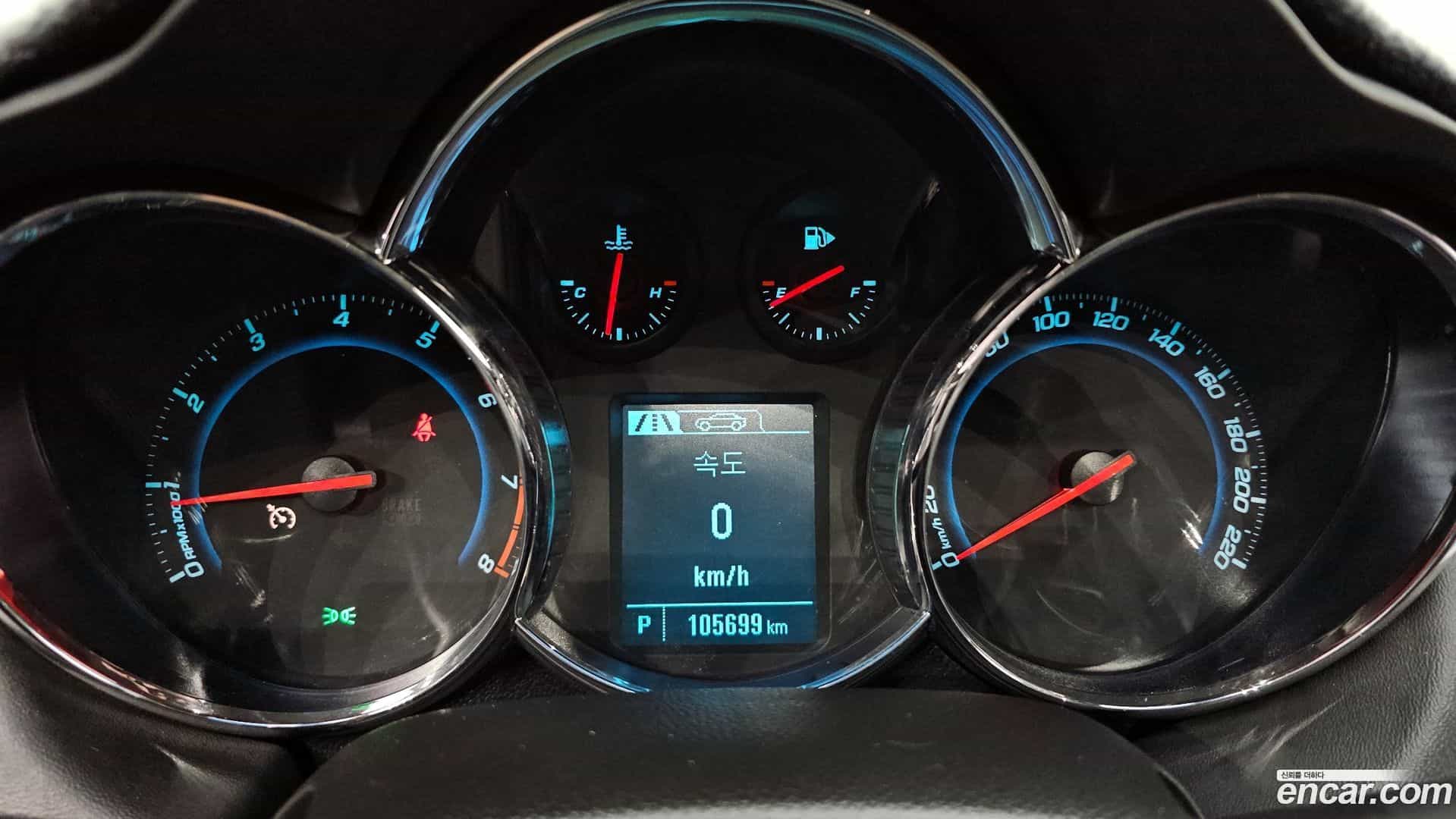 Cruze ChevroletGMDaewoo 2013.9-INNER-008