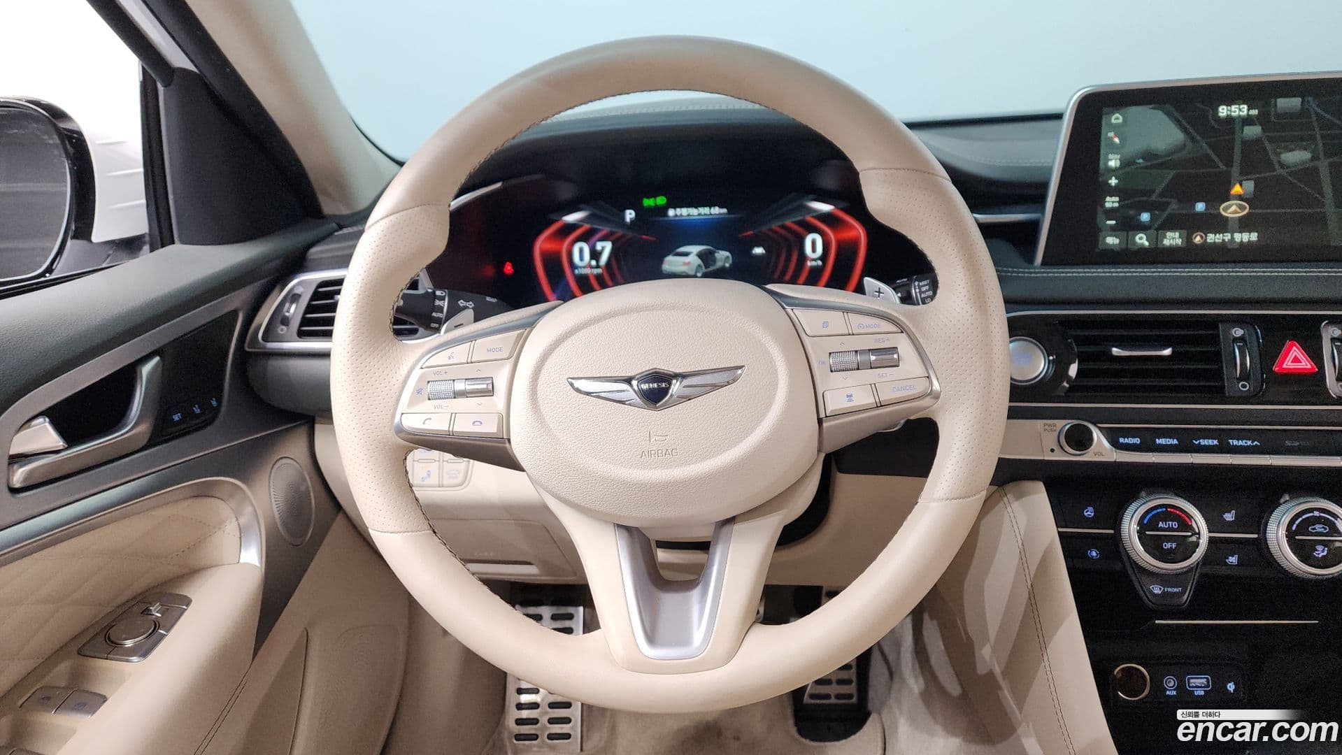 Main__Slider__Photo:G70 Genesis 2019.5-12