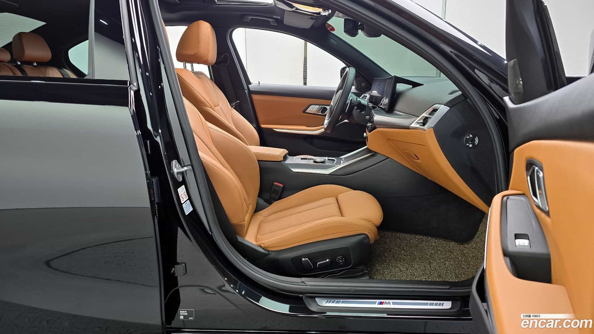 3-Series BMW 2024.10-INNER-010