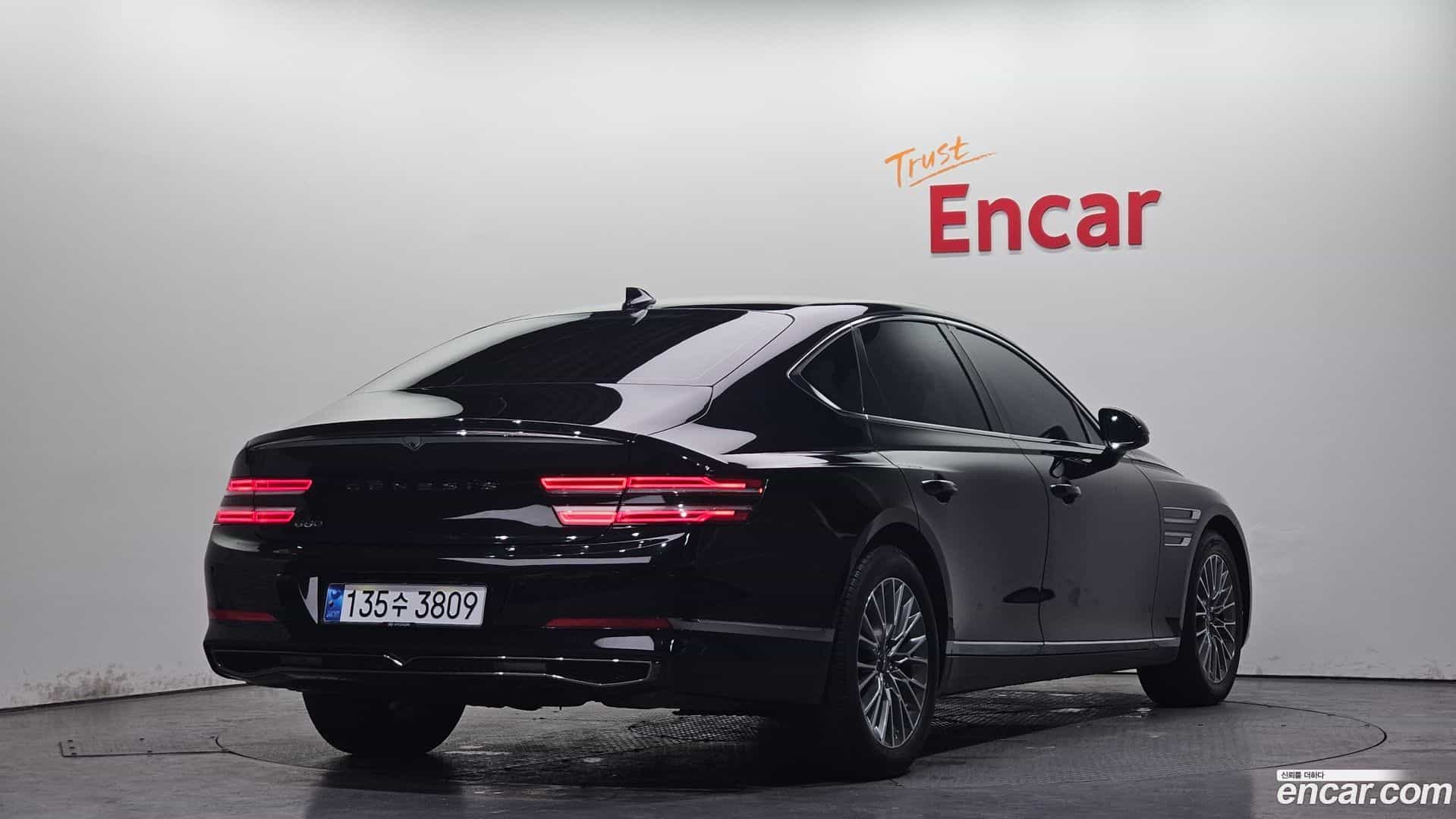 G80 Genesis 2021.1-OUTER-002