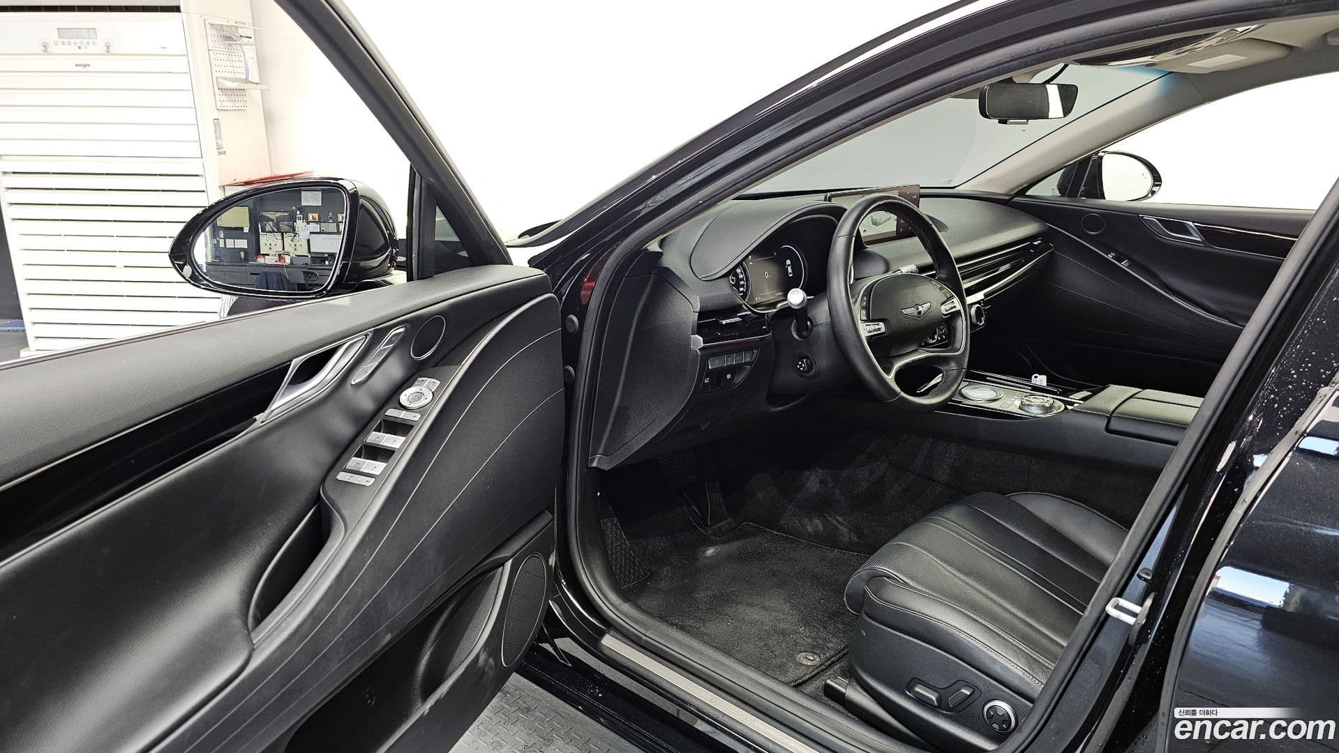 Main__Slider__Photo:G80 Genesis 2021.1-9