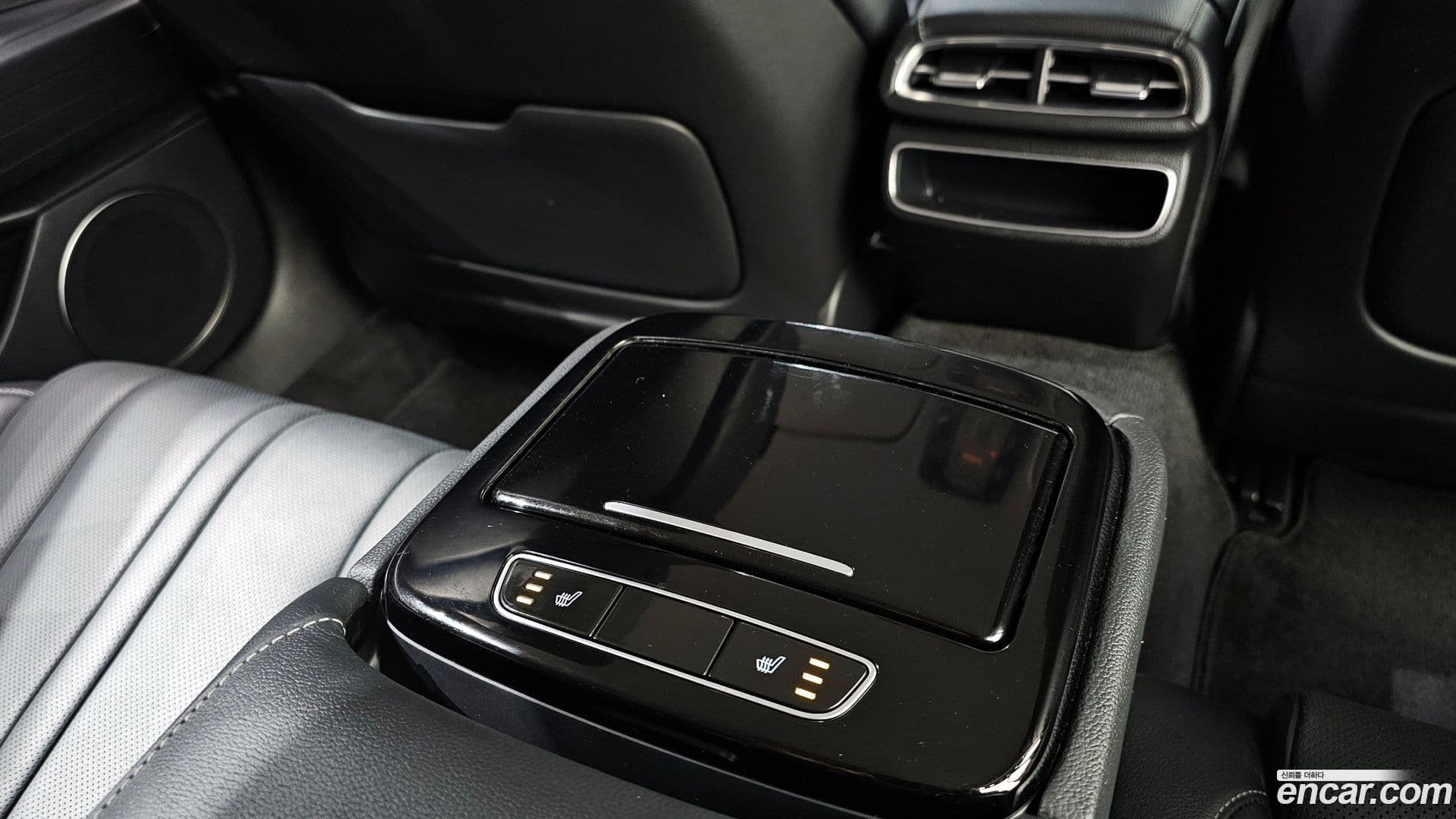 Main__Slider__Photo:G80 Genesis 2021.1-18