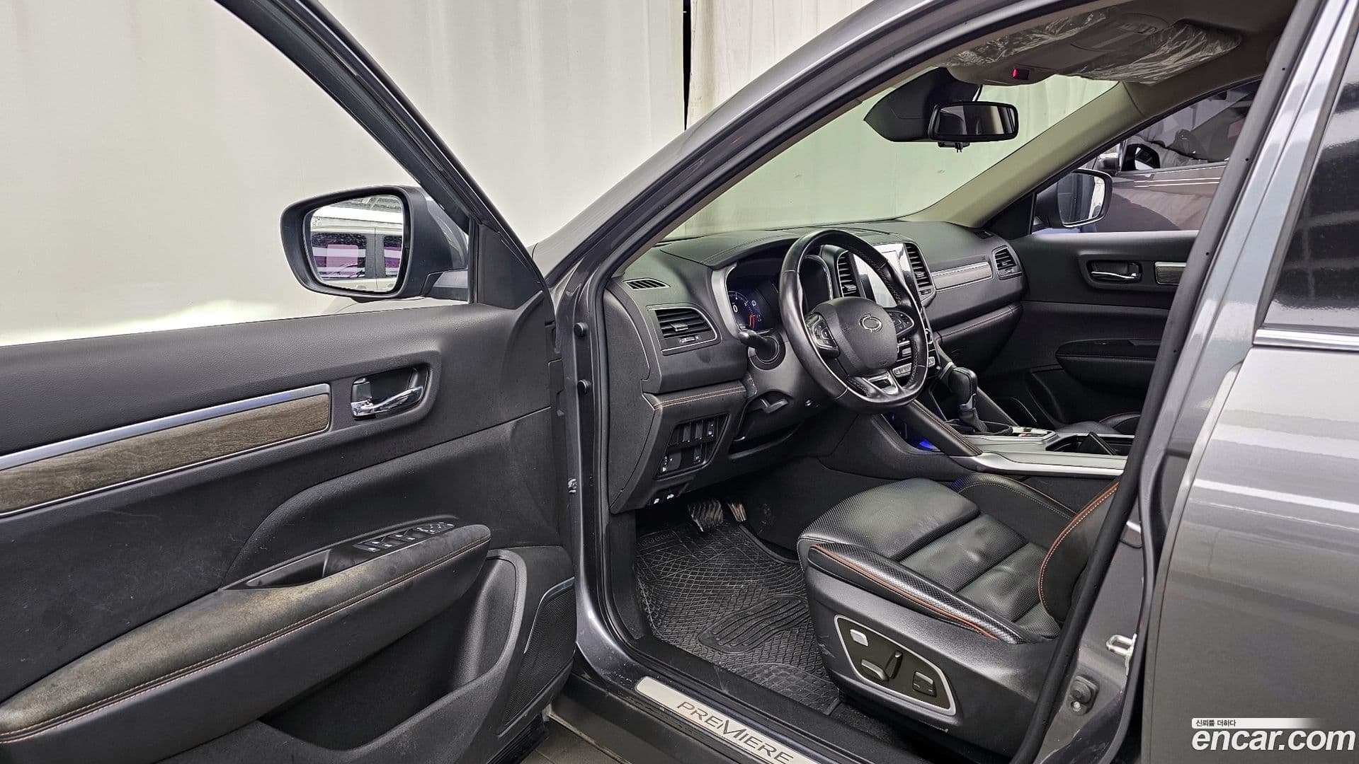 Main__Slider__Photo:QM6 Renault-KoreaSamsung 2022.9-9