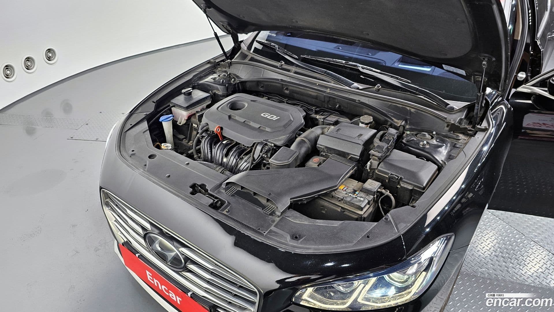 Main__Slider__Photo:Grandeur Hyundai 2019.3-5