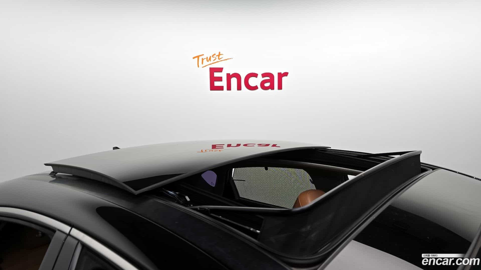 Grandeur Hyundai 2019.3-OPTION-023