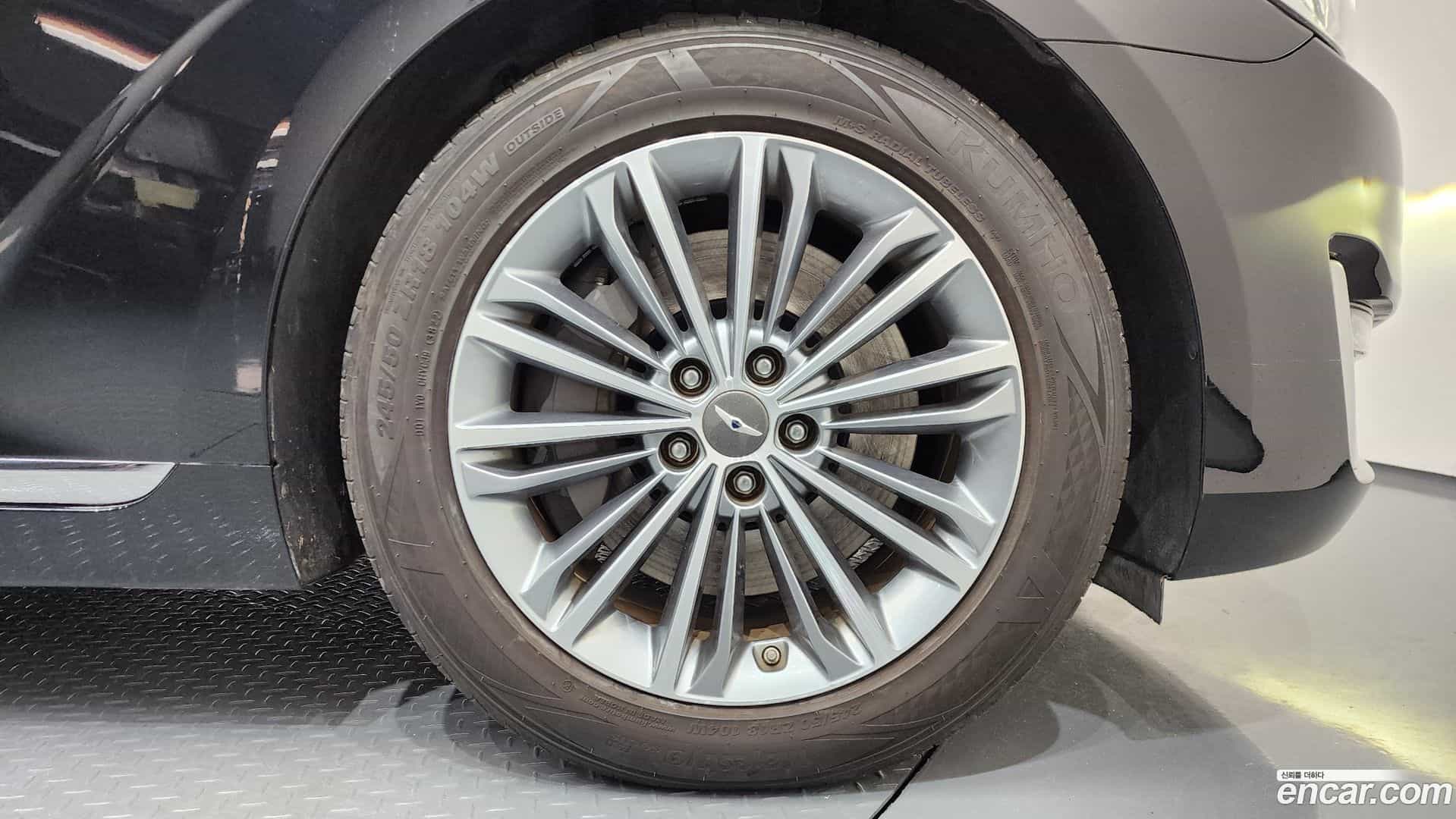 EQ900 Genesis 2017.2-OUTER-005