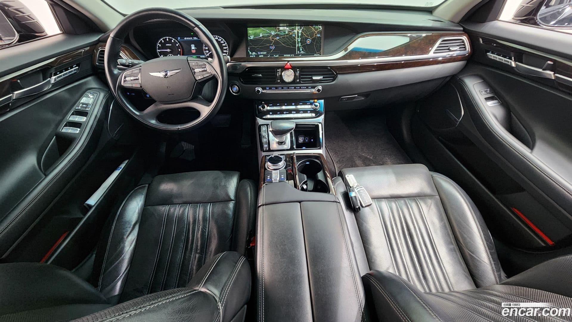 Main__Slider__Photo:EQ900 Genesis 2017.2-6