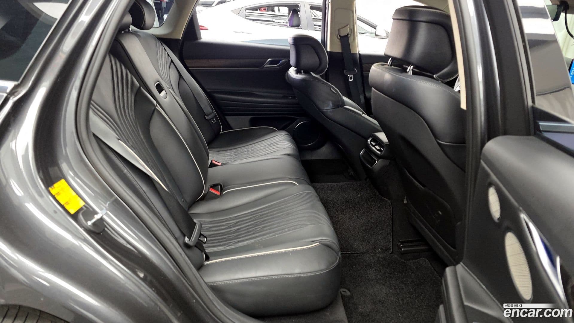 Main__Slider__Photo:G80 Genesis 2021.5-11