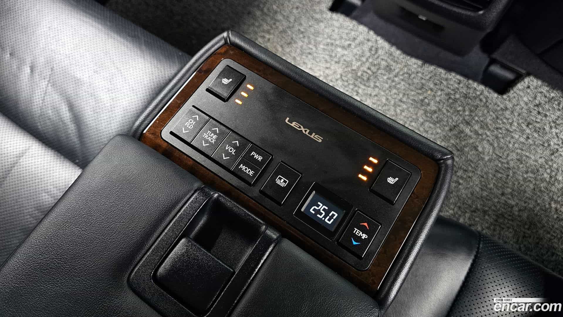 ES Lexus 2015.1-OPTION-022