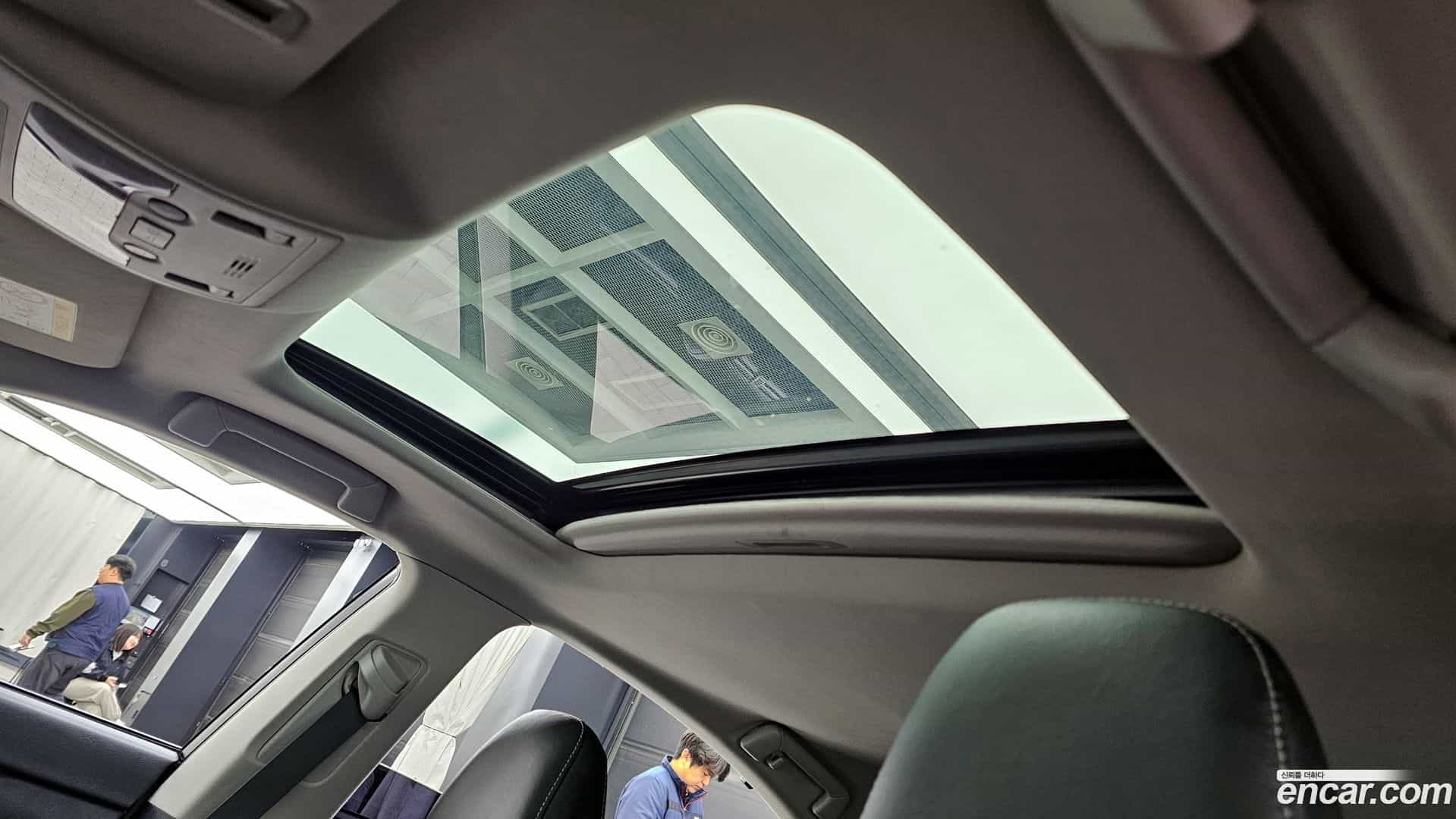 ES Lexus 2015.1-OPTION-023