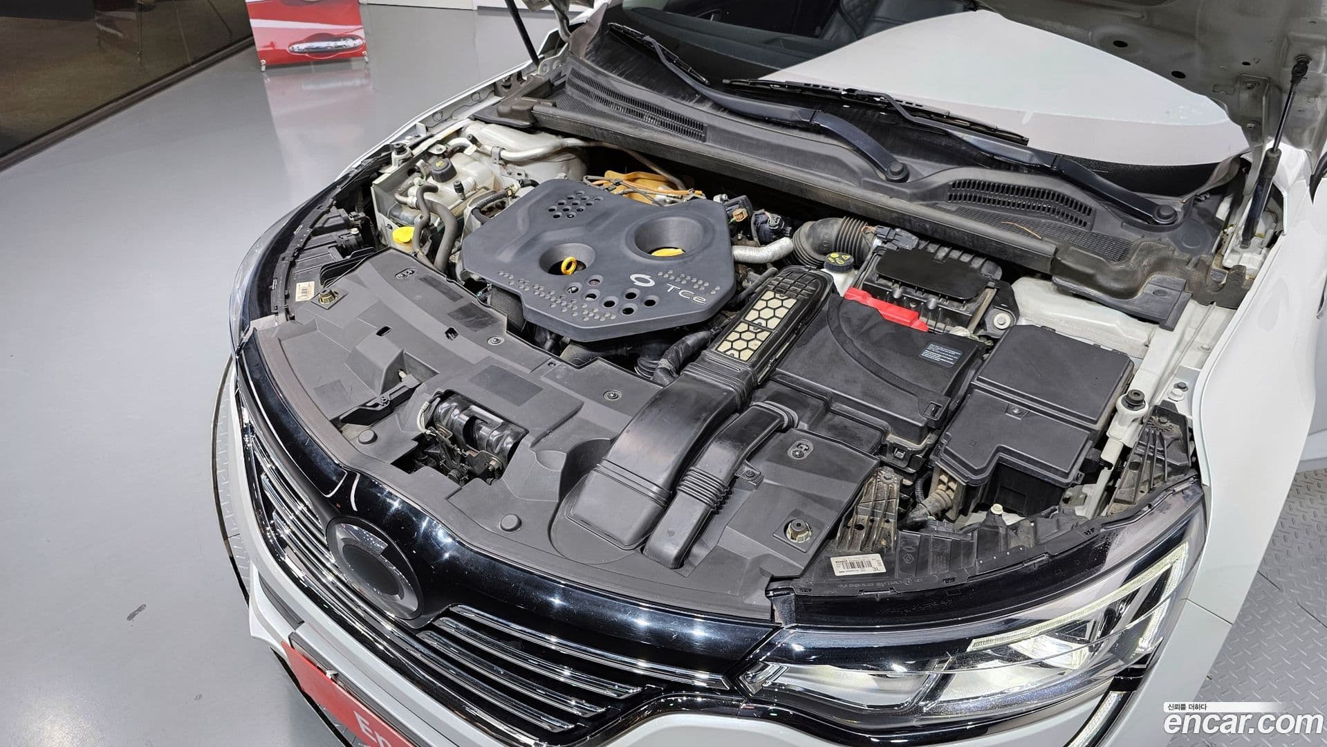 Main__Slider__Photo:SM6 Renault-KoreaSamsung 2016.5-5