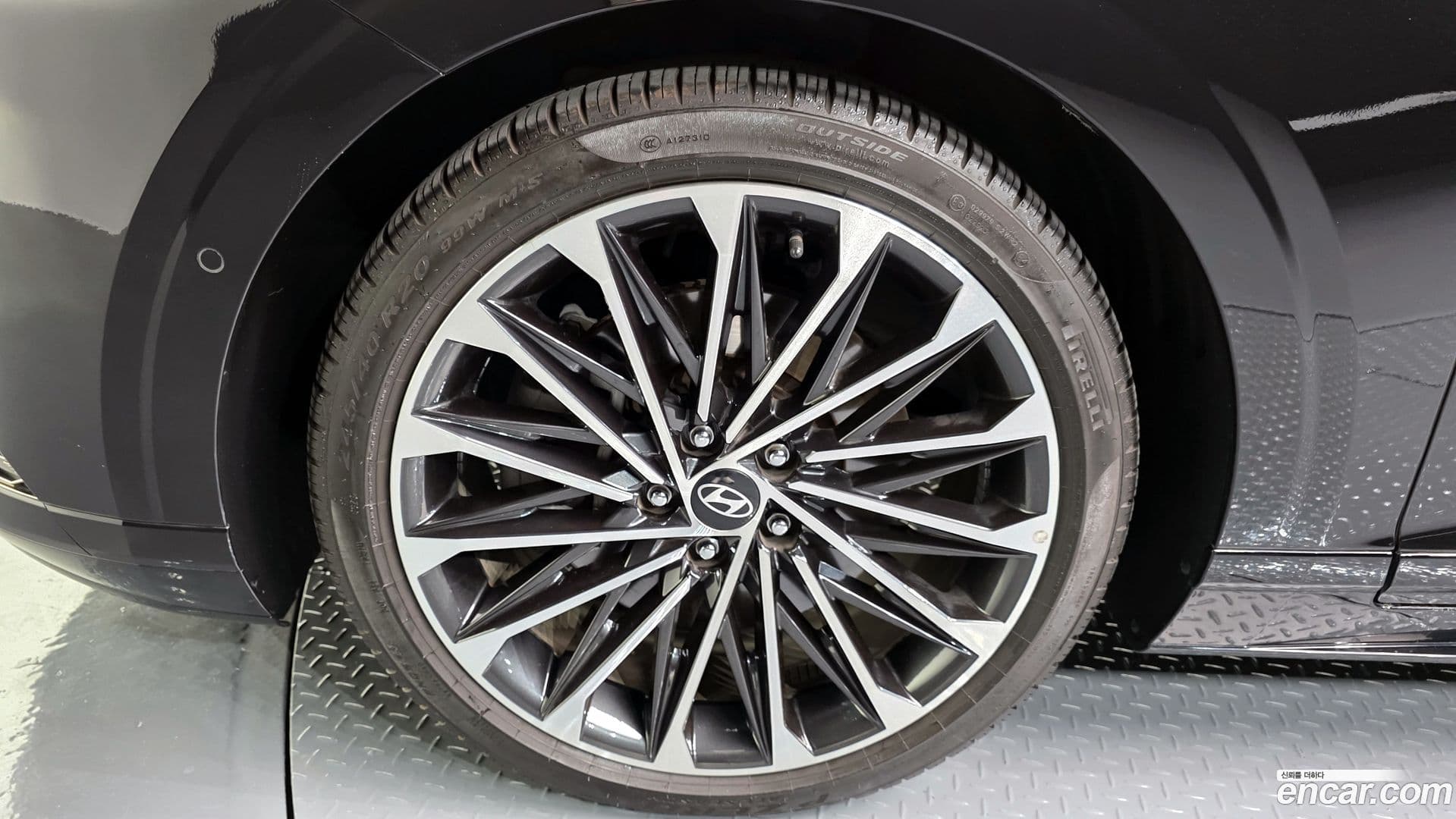 Main__Slider__Photo:Grandeur Hyundai 2024.1-4