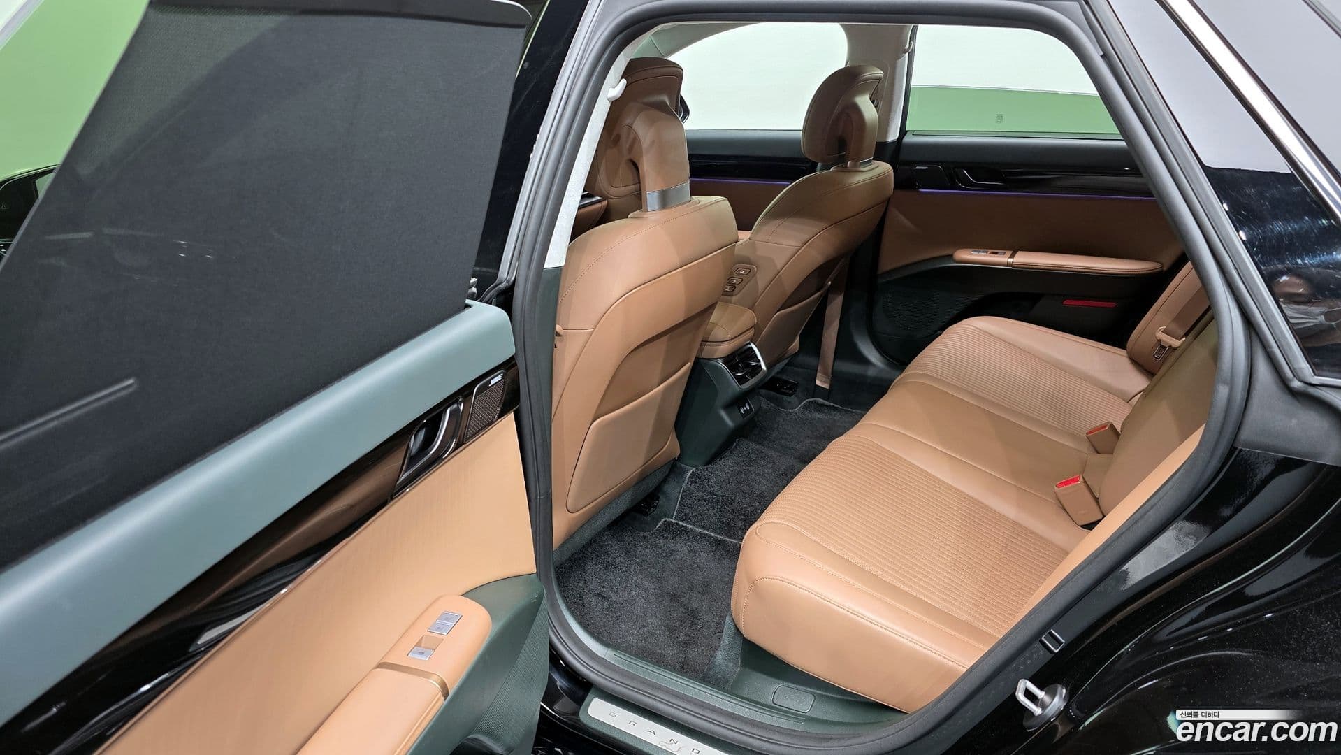 Main__Slider__Photo:Grandeur Hyundai 2024.1-11