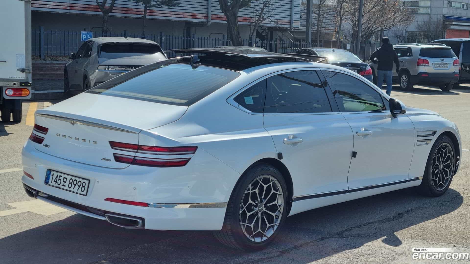 G80 Genesis 2021.1-OUTER-004