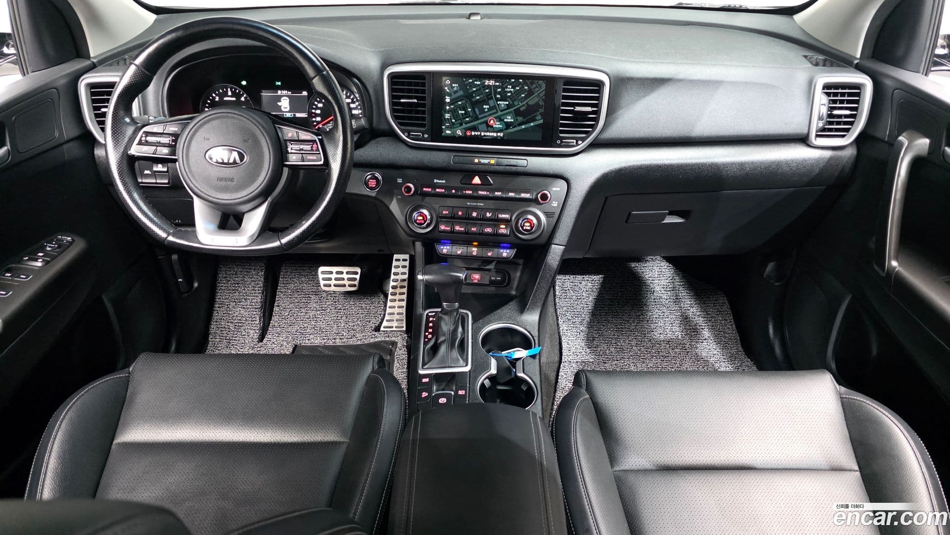 Main__Slider__Photo:Sportage Kia 2021.2-6