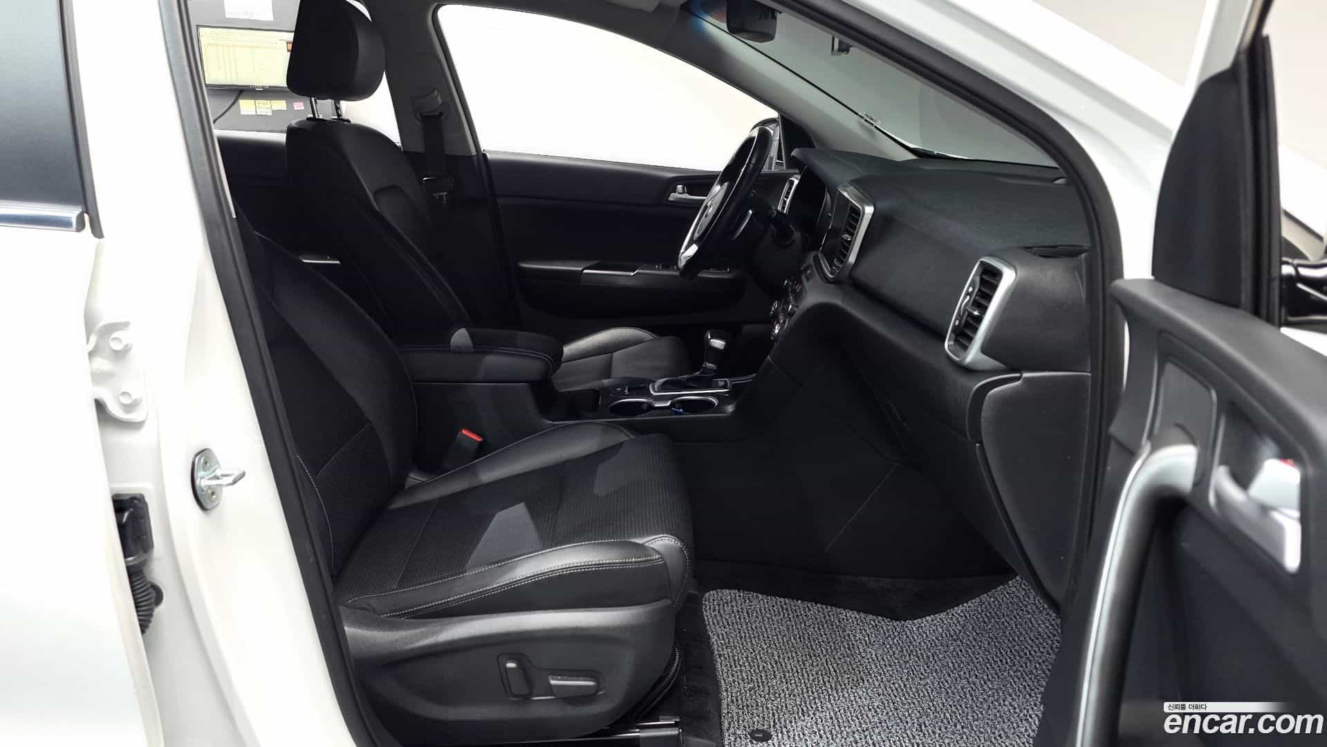 Sportage Kia 2021.2-INNER-010