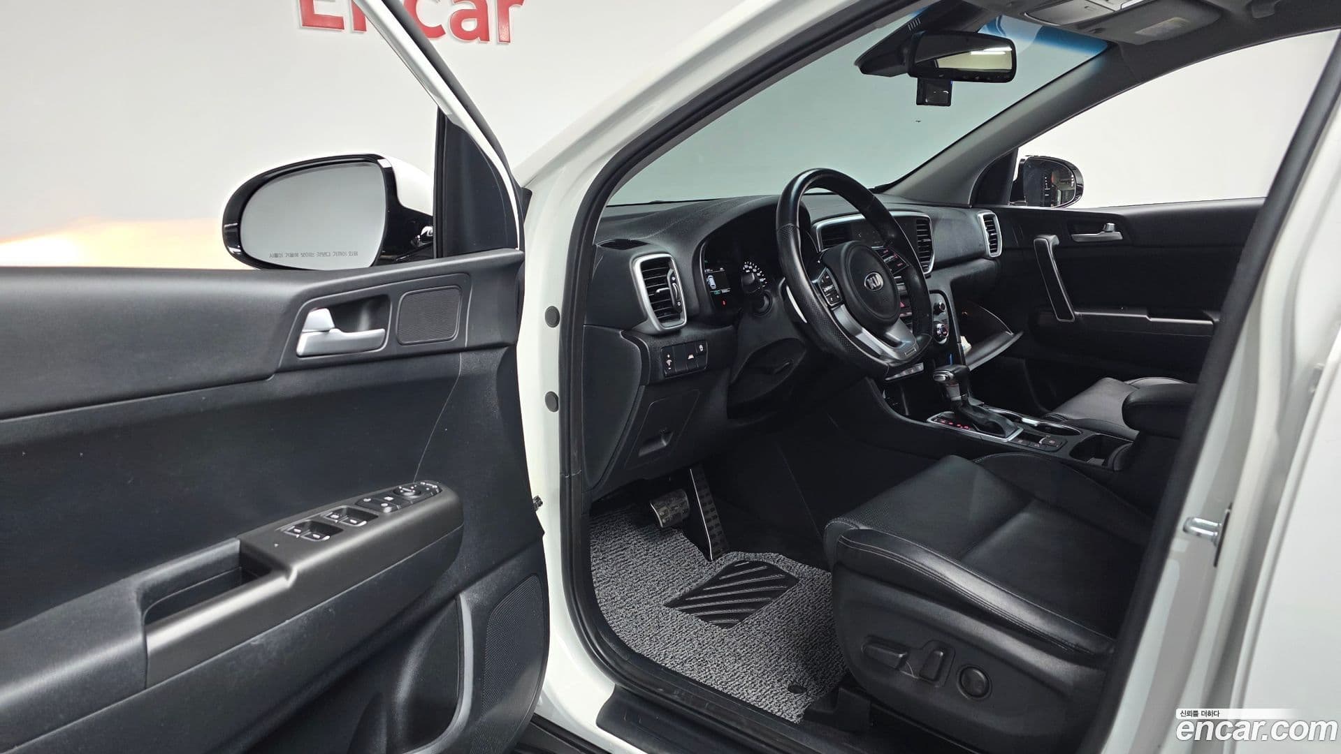 Main__Slider__Photo:Sportage Kia 2021.2-10