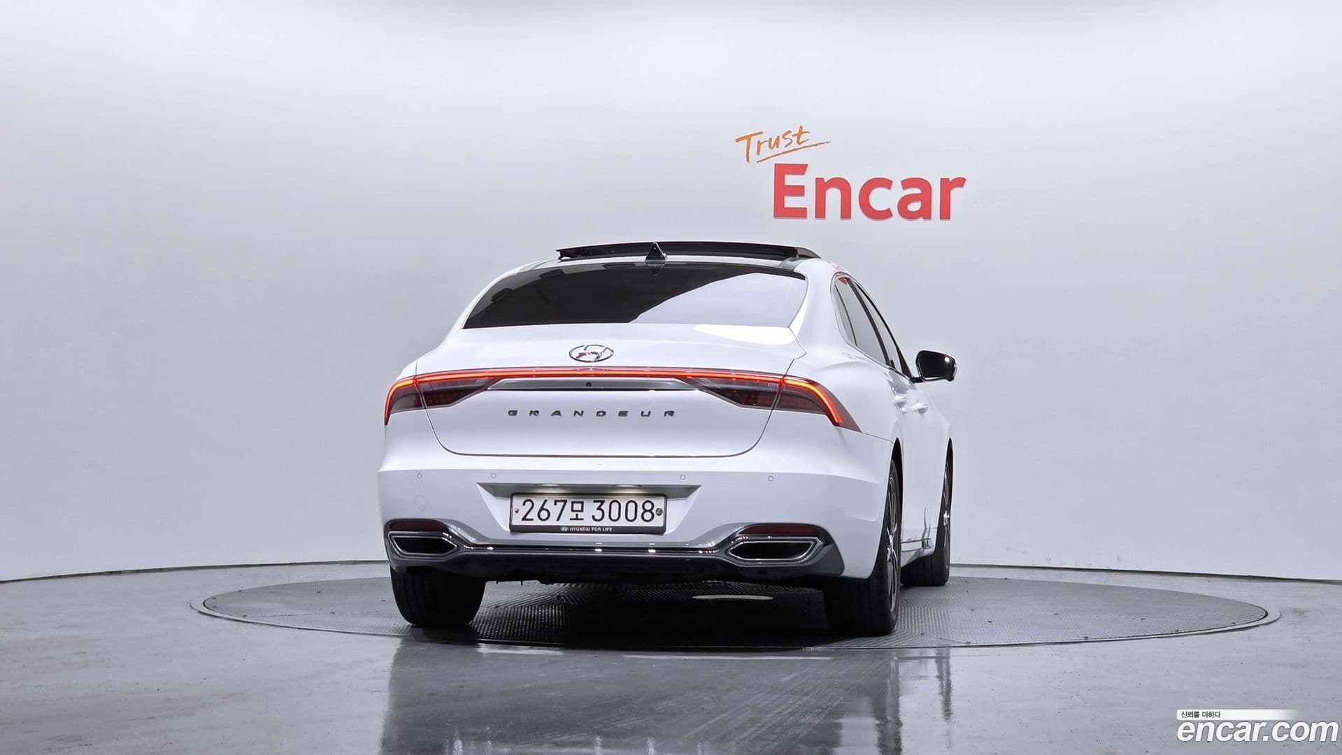 Main__Slider__Photo:Grandeur Hyundai 2020.5-3