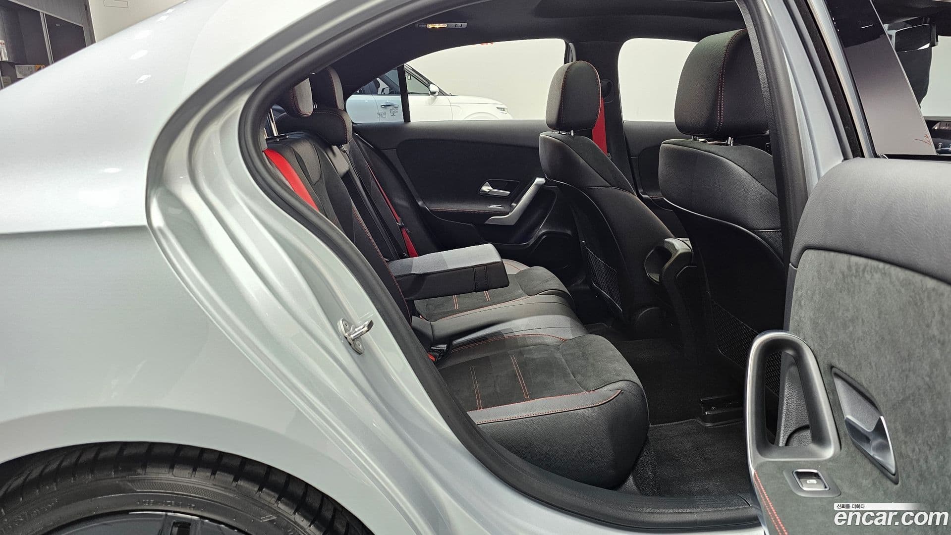 Main__Slider__Photo:A-Class Mercedes-Benz 2023.4-11