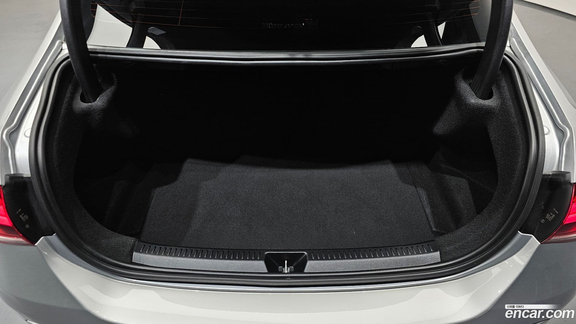 Main__Slider__Photo:A-Class Mercedes-Benz 2023.4-19