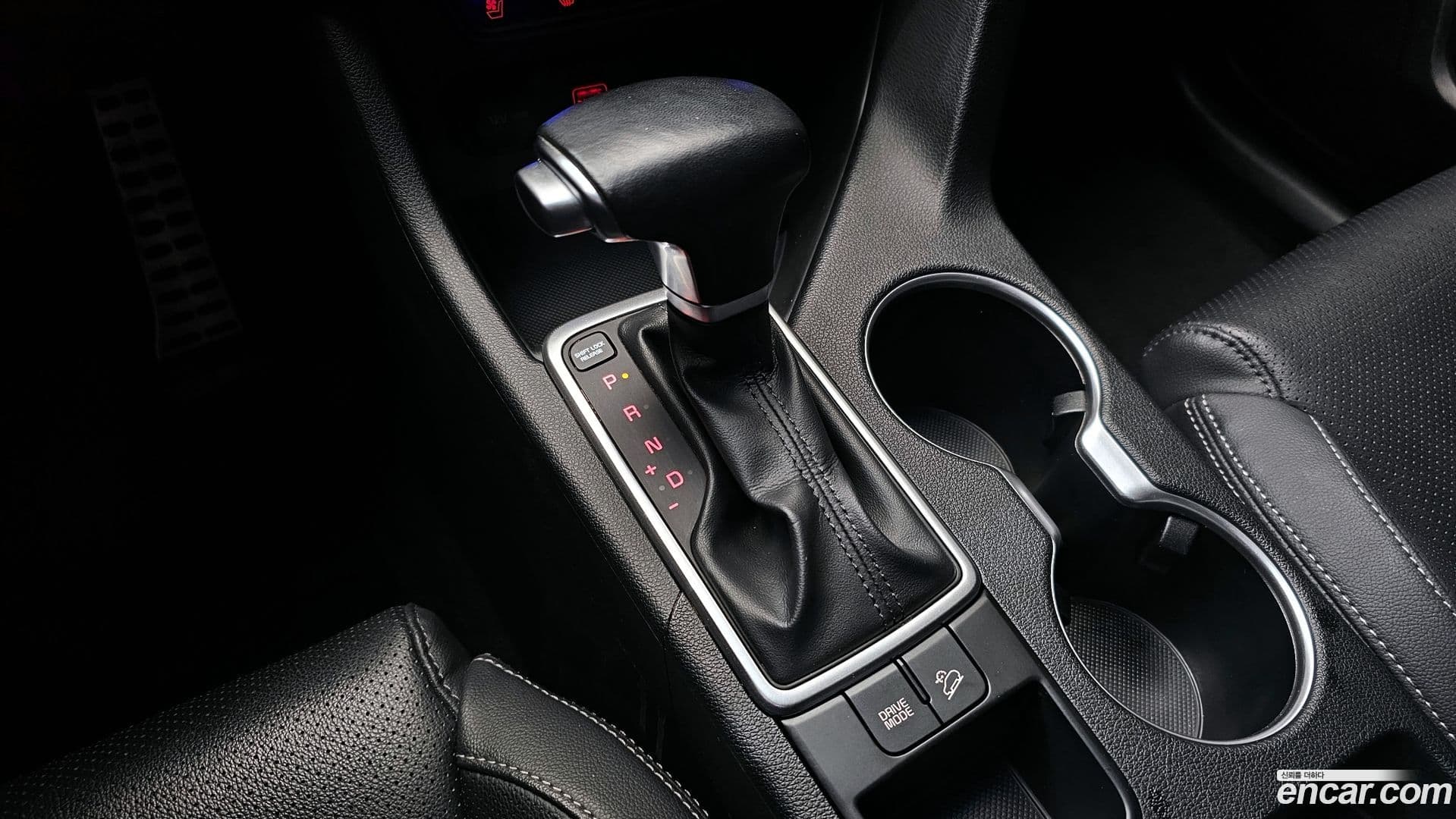 Main__Slider__Photo:Sportage Kia 2019.3-8