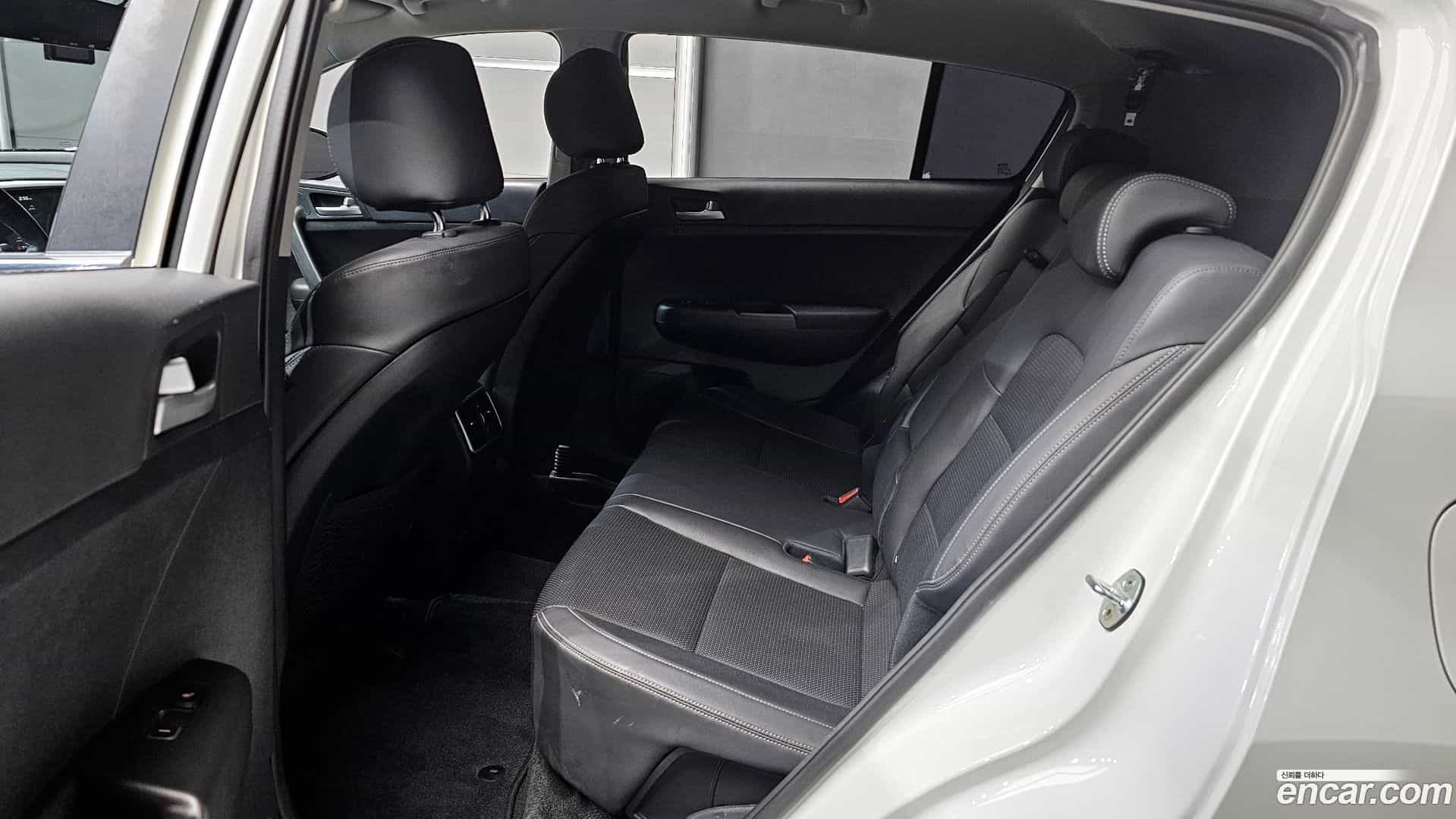 Sportage Kia 2019.3-OPTION-017