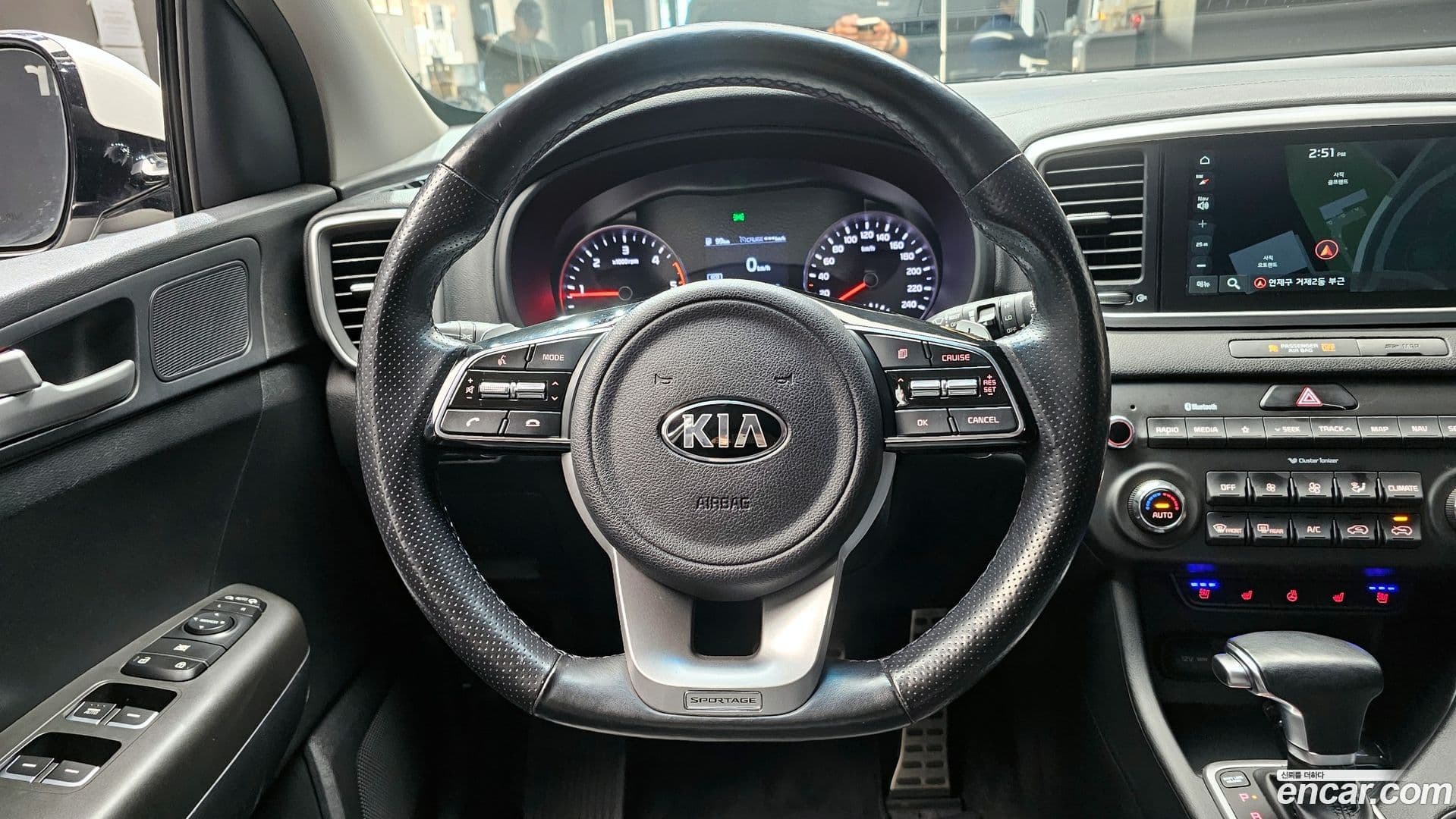Main__Slider__Photo:Sportage Kia 2019.3-13